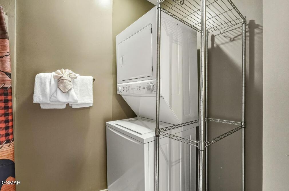 1779 Mountain Shadows Way Gatlinburg TN 37738