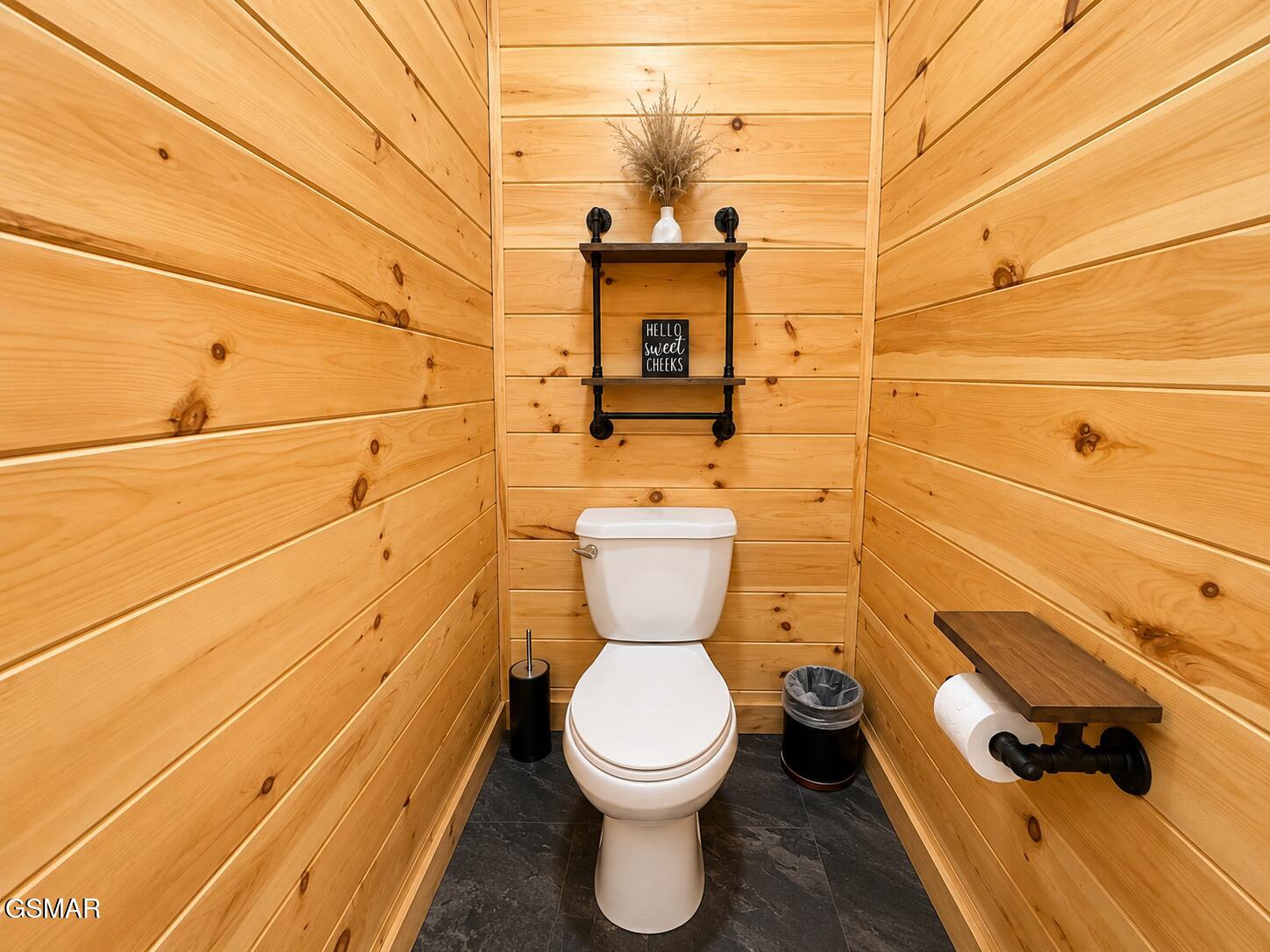 862 Crest View Drive Gatlinburg TN 37738