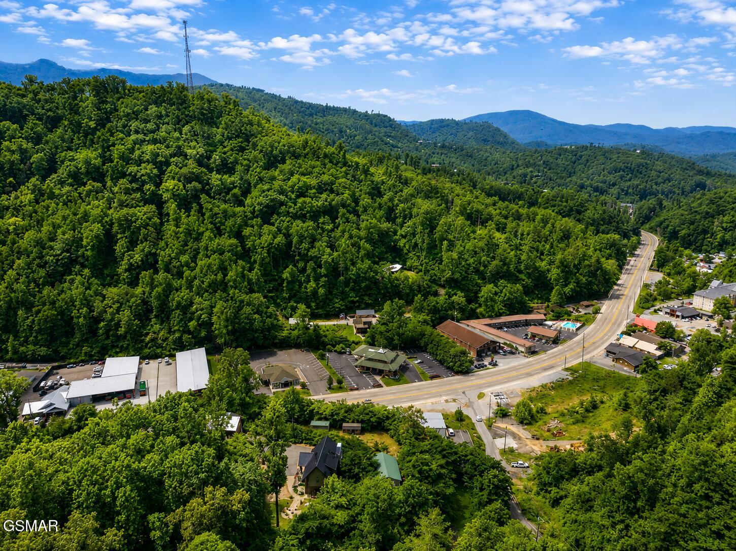 862 Crest View Drive Gatlinburg TN 37738