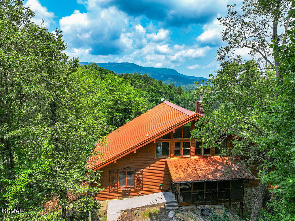 2420 Sunset Road Sevierville TN 37862