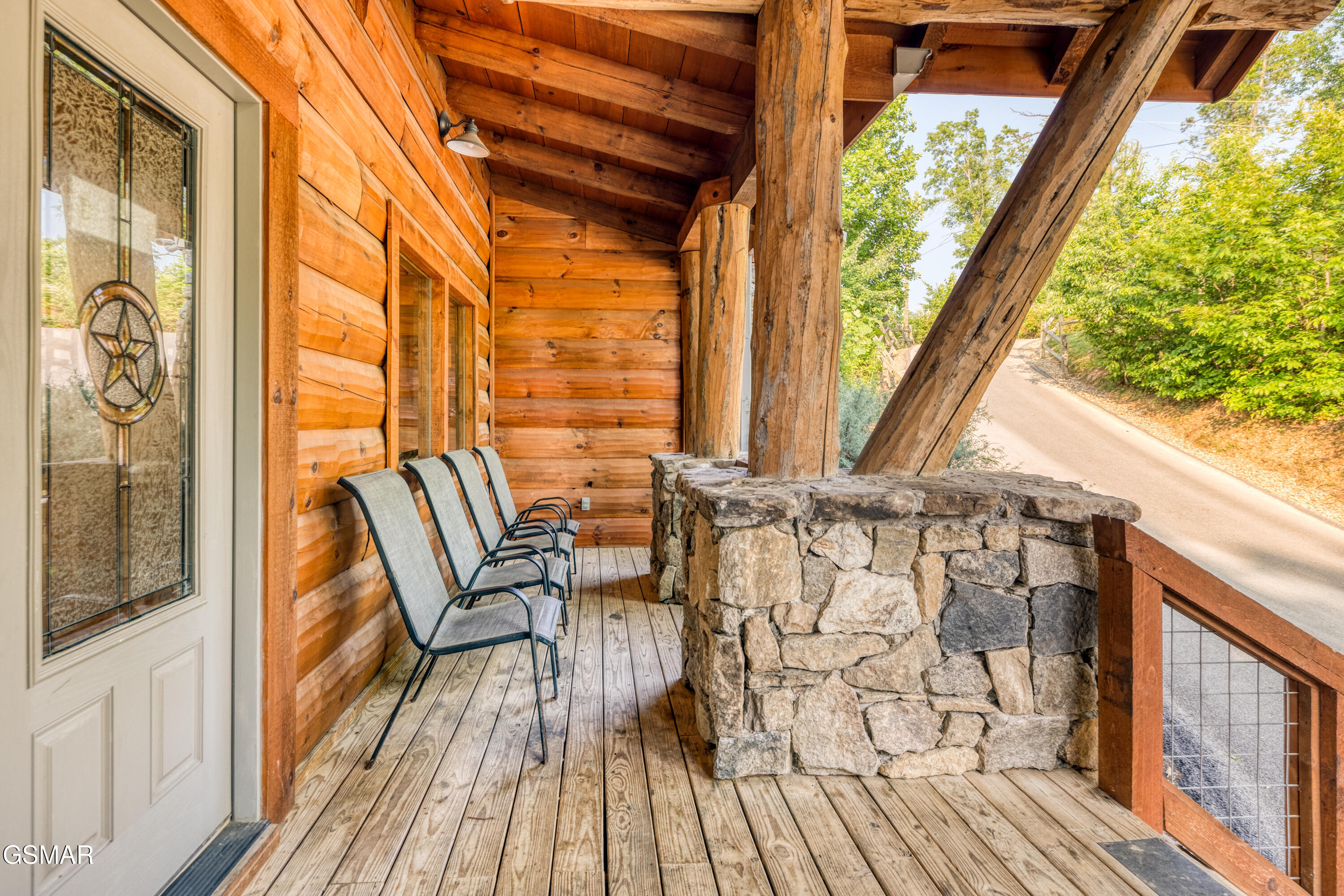 809 Pinecrest Way Sevierville TN 37862