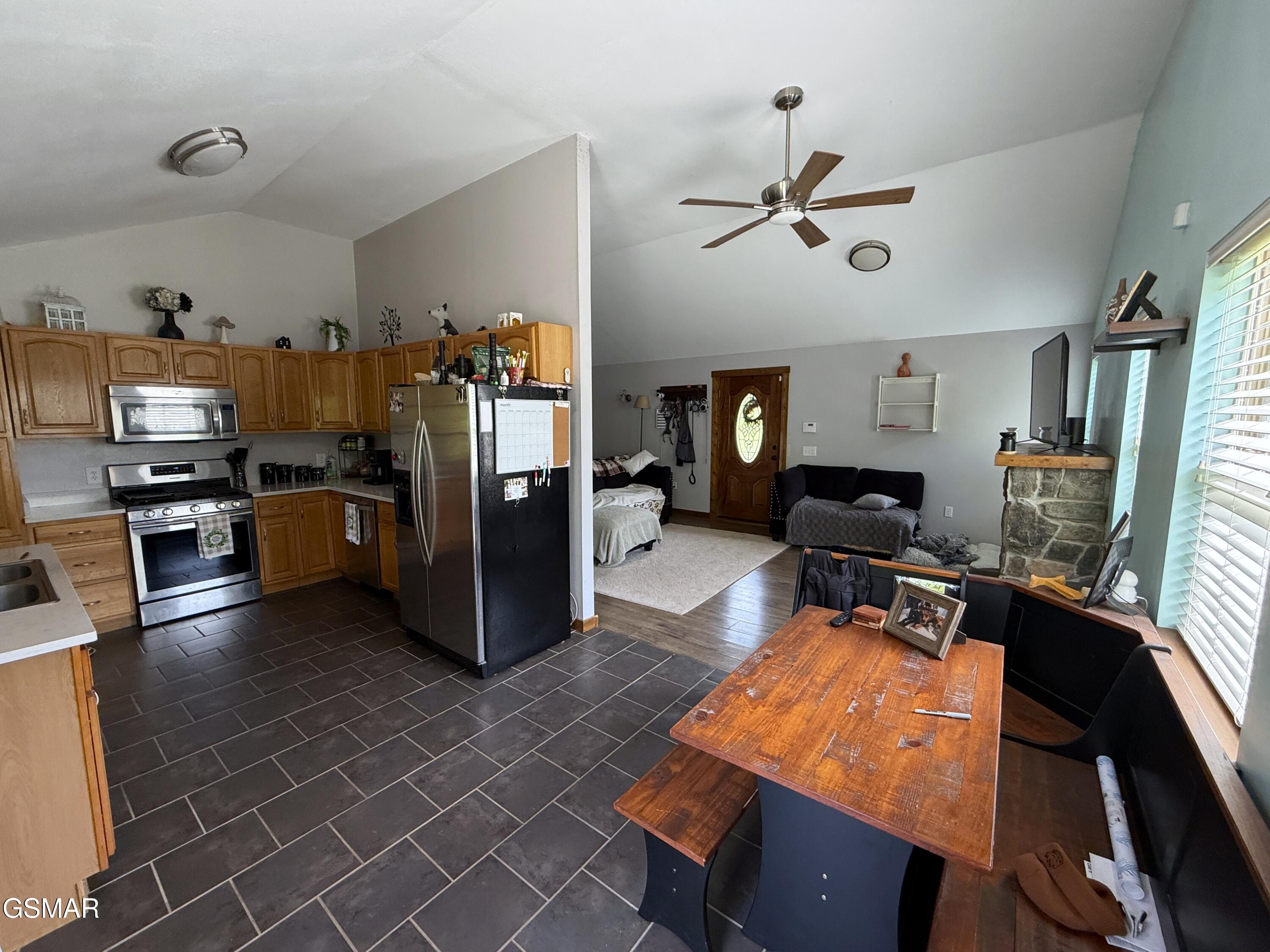 3205 Topper Road Hartford TN 37753