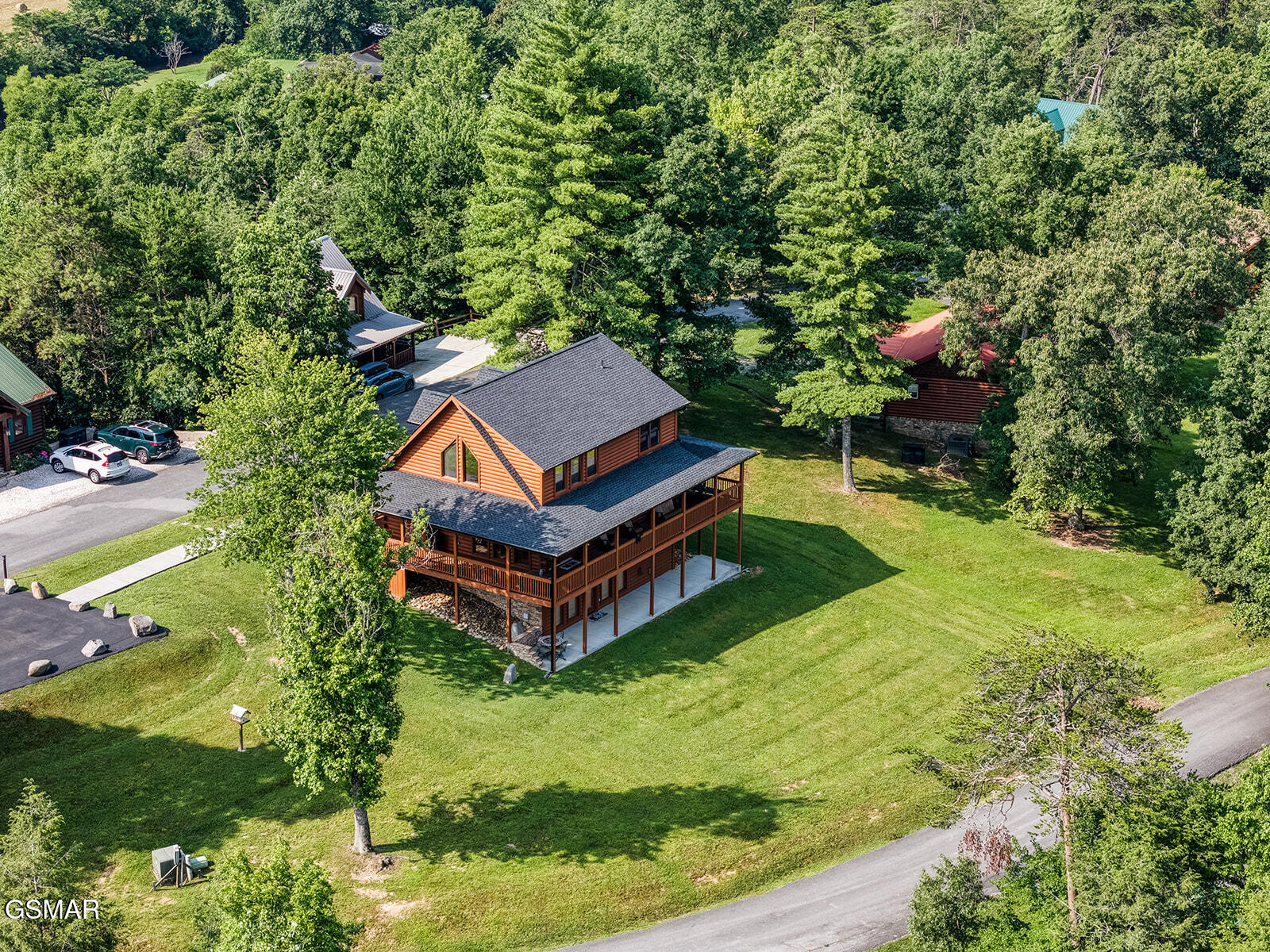 2028 Piney Overlook Lane Sevierville TN 37862