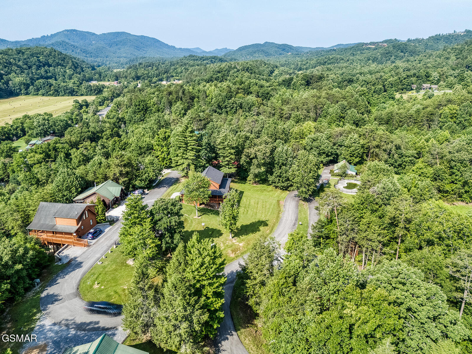 2028 Piney Overlook Lane Sevierville TN 37862