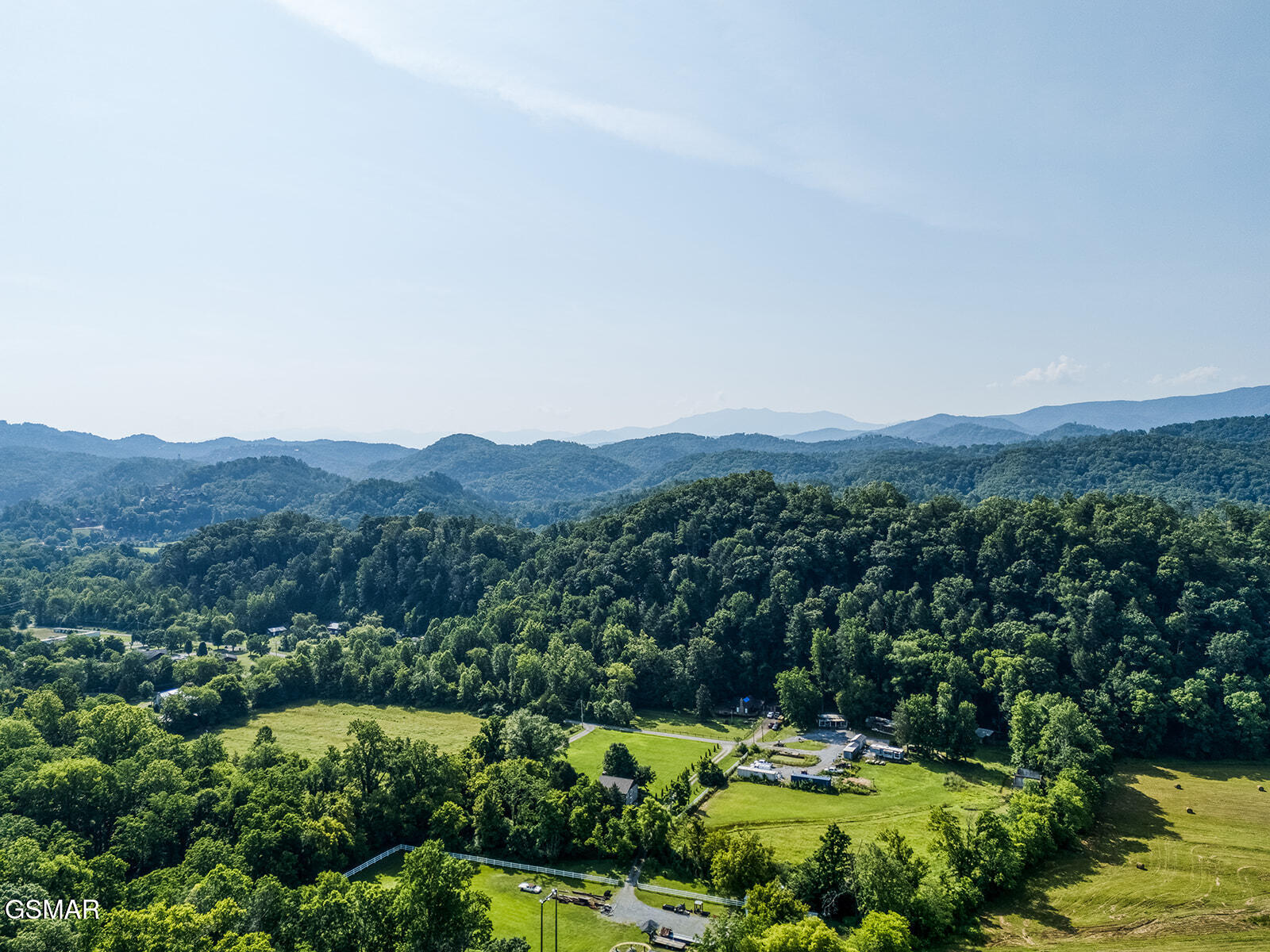 2028 Piney Overlook Lane Sevierville TN 37862