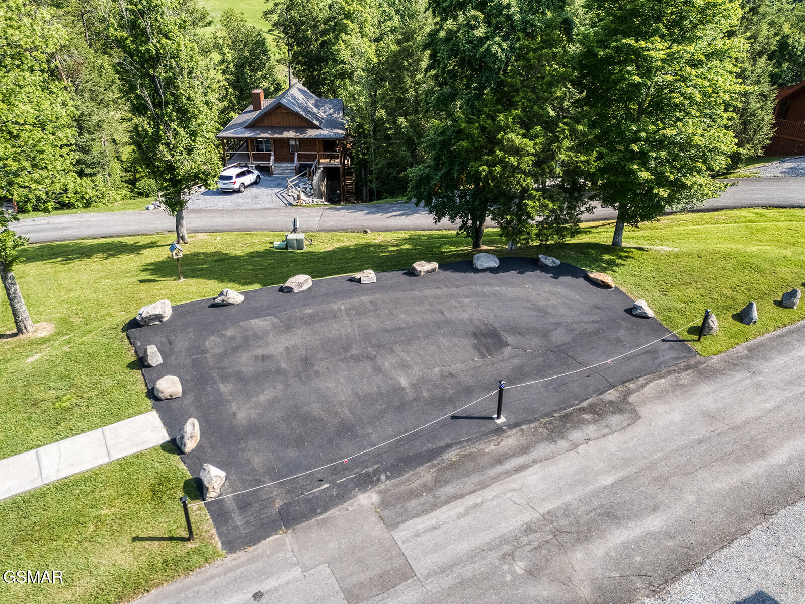 2028 Piney Overlook Lane Sevierville TN 37862