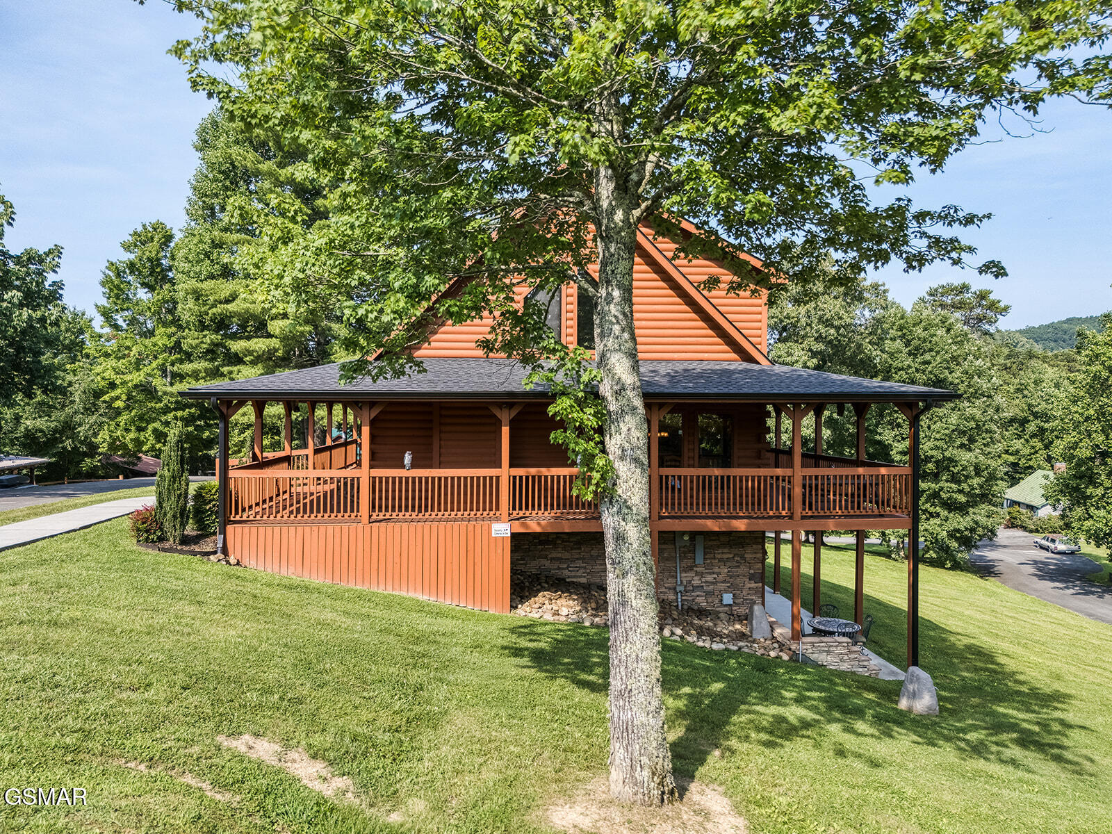 2028 Piney Overlook Lane Sevierville TN 37862