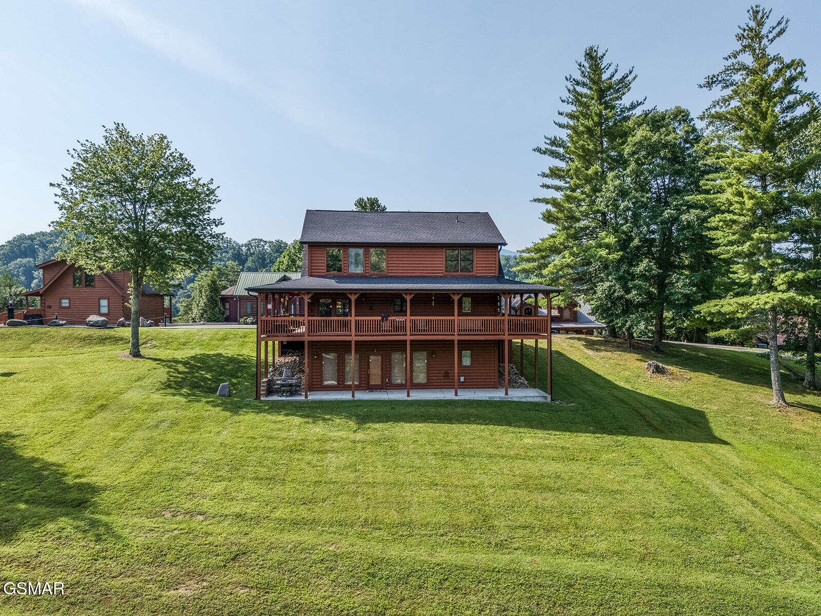 2028 Piney Overlook Lane Sevierville TN 37862