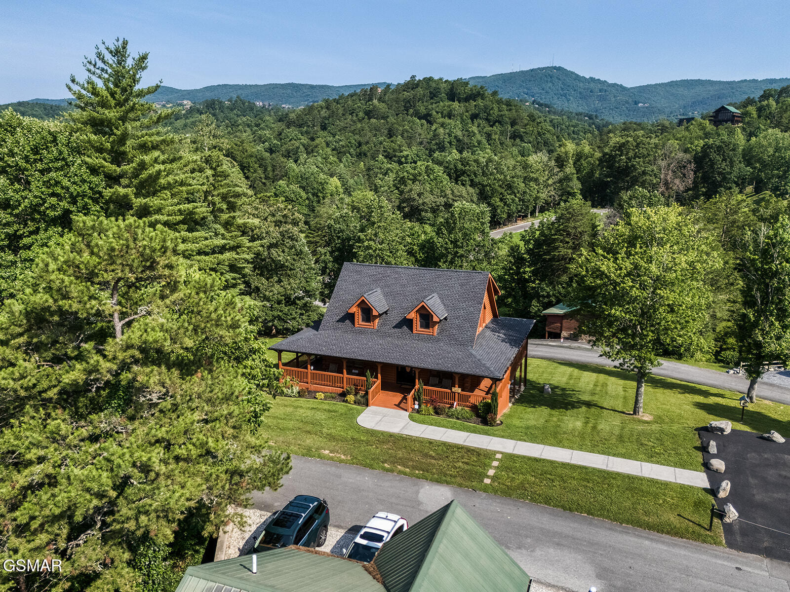 2028 Piney Overlook Lane Sevierville TN 37862