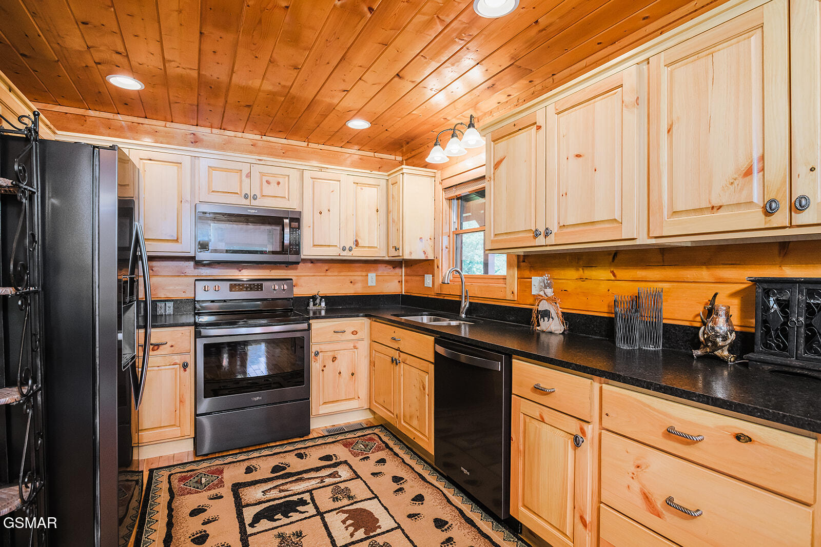 2028 Piney Overlook Lane Sevierville TN 37862