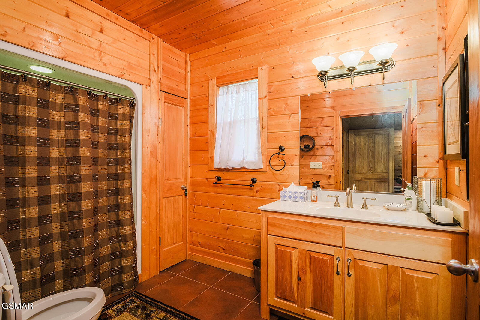 2028 Piney Overlook Lane Sevierville TN 37862