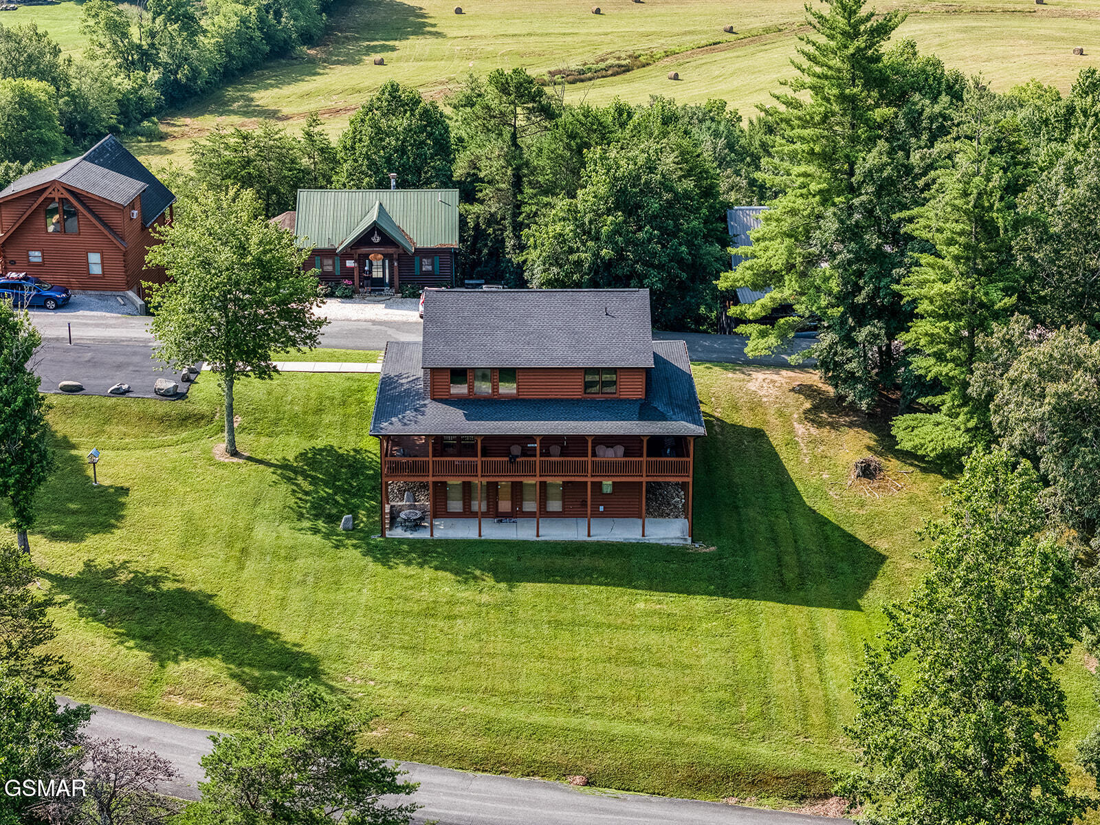 2028 Piney Overlook Lane Sevierville TN 37862