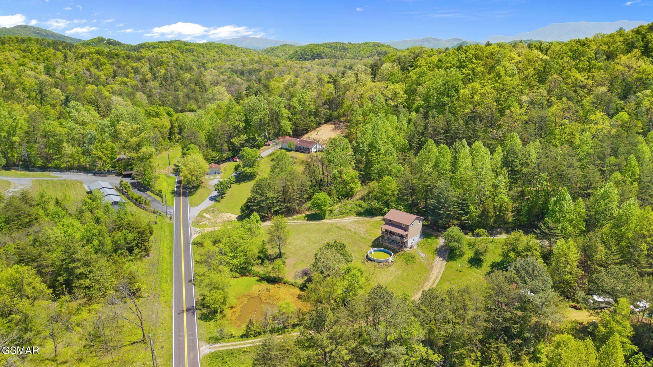 4018 Jones Cove Road Sevierville TN 37876