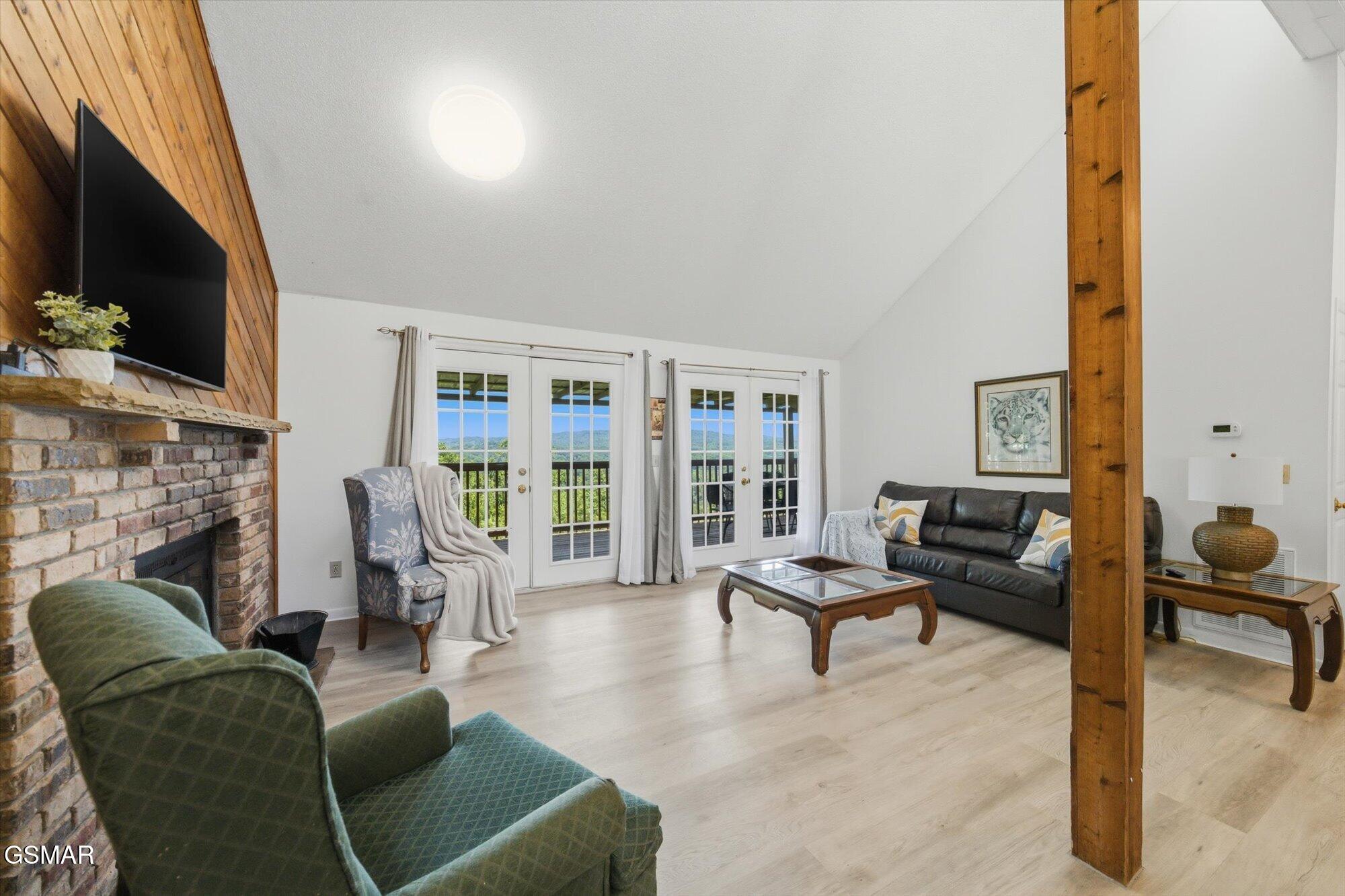 1846 Blue Tick Way Sevierville TN 37876