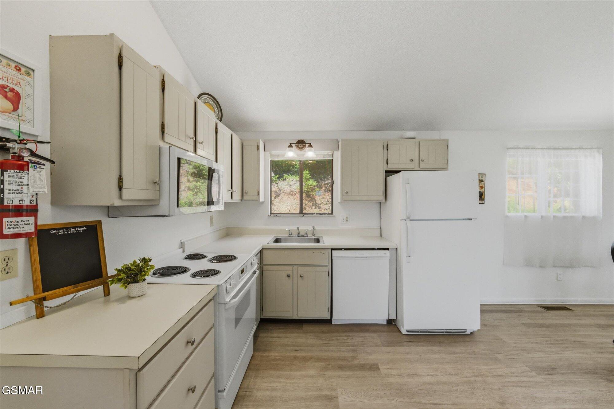 1846 Blue Tick Way Sevierville TN 37876