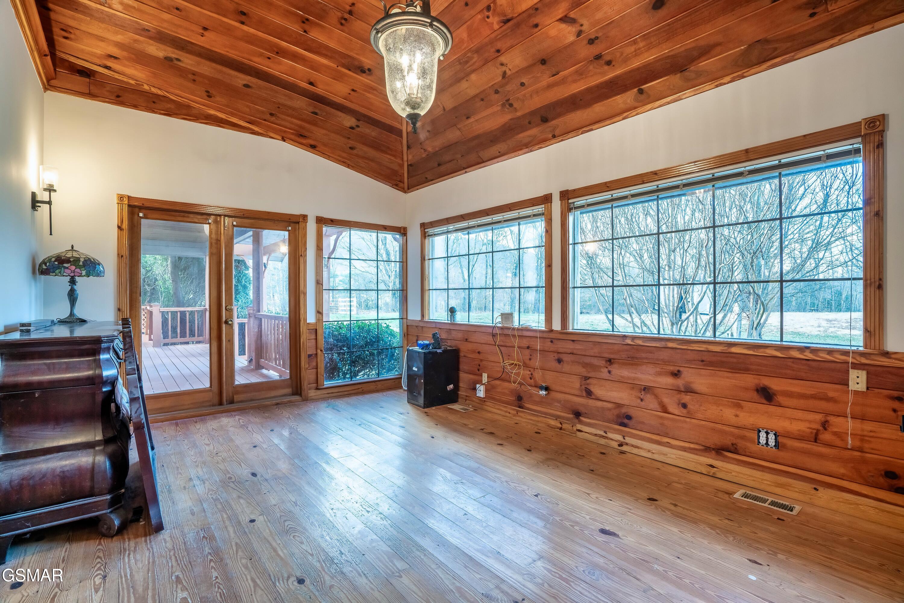 3749 Thayer Lane Sevierville TN 37862