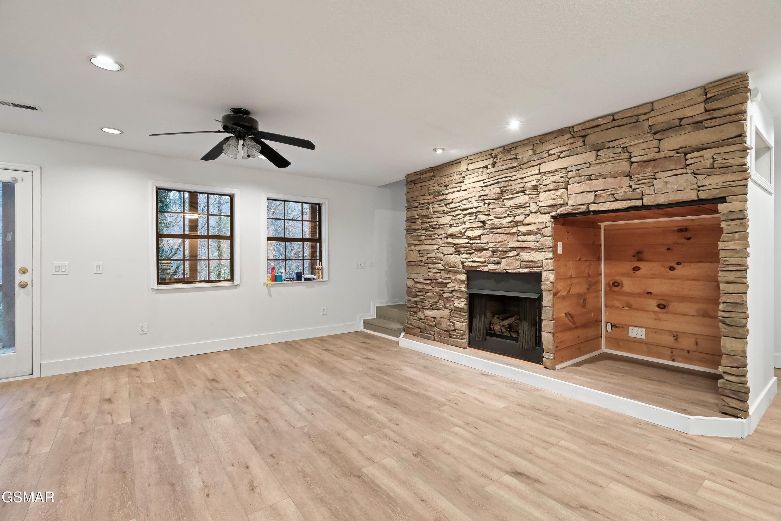 3749 Thayer Lane Sevierville TN 37862