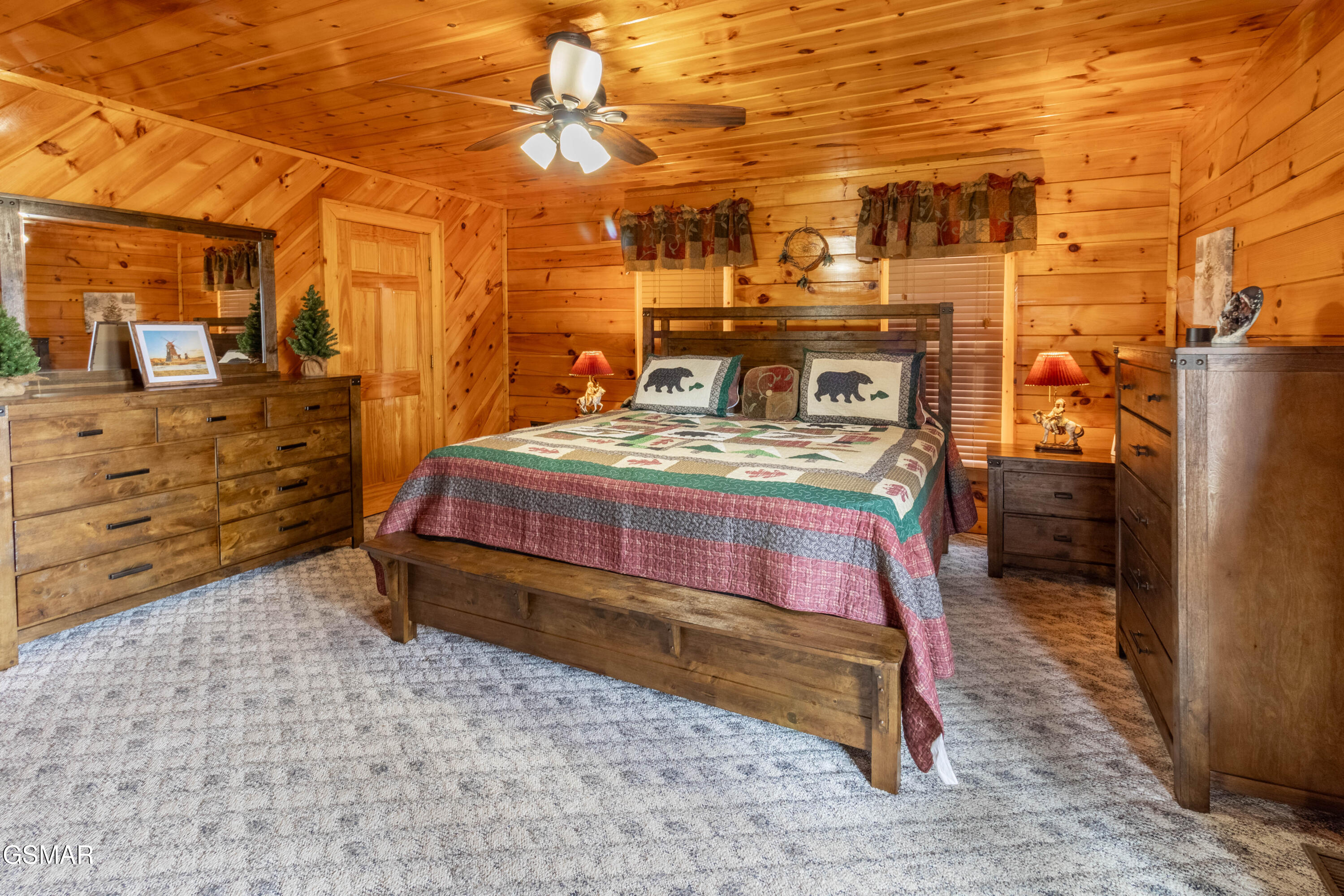 3341 Sugar Maple Loop Road Sevierville TN 37862