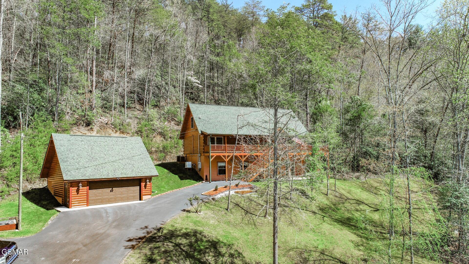 718 Rocky Flats Road Cosby TN 37722