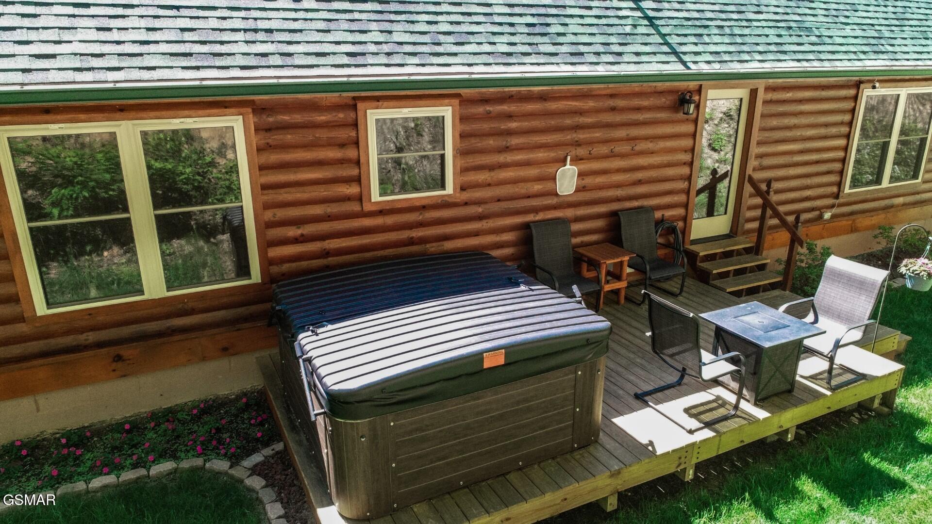 718 Rocky Flats Road Cosby TN 37722