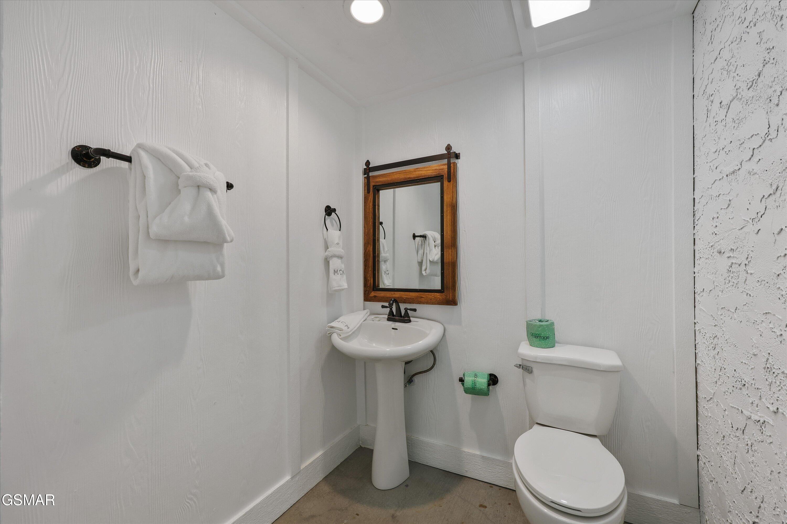 2182 Bear Haven Way Sevierville TN 37862