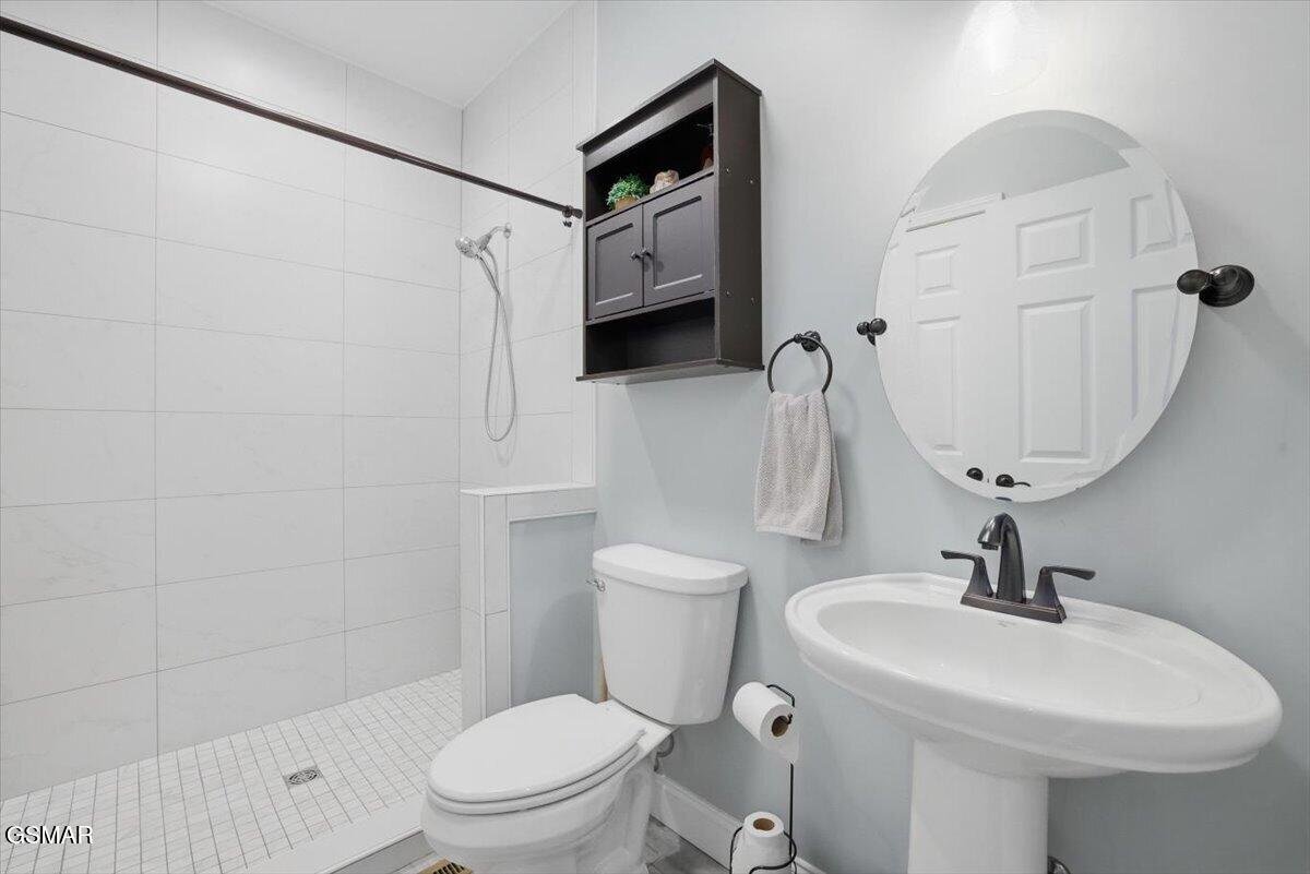 2233 Windswept Way Morristown TN 37814