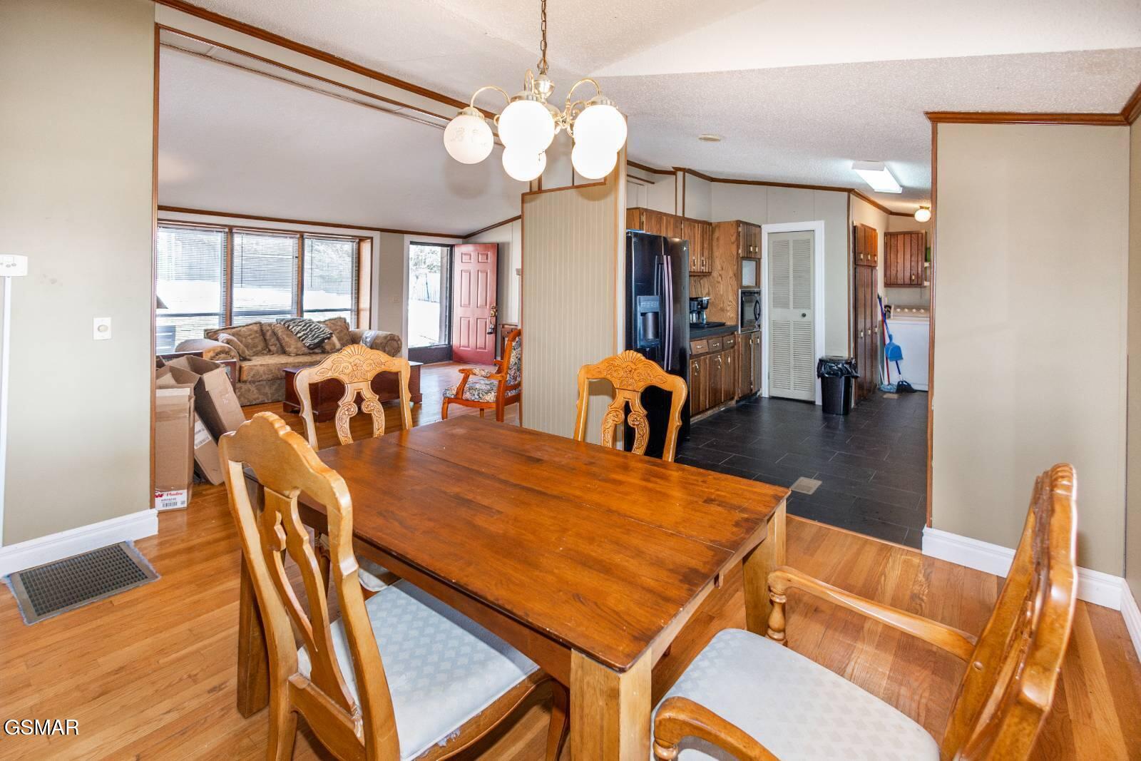 1369 Paradise Lane Dandridge TN 37725