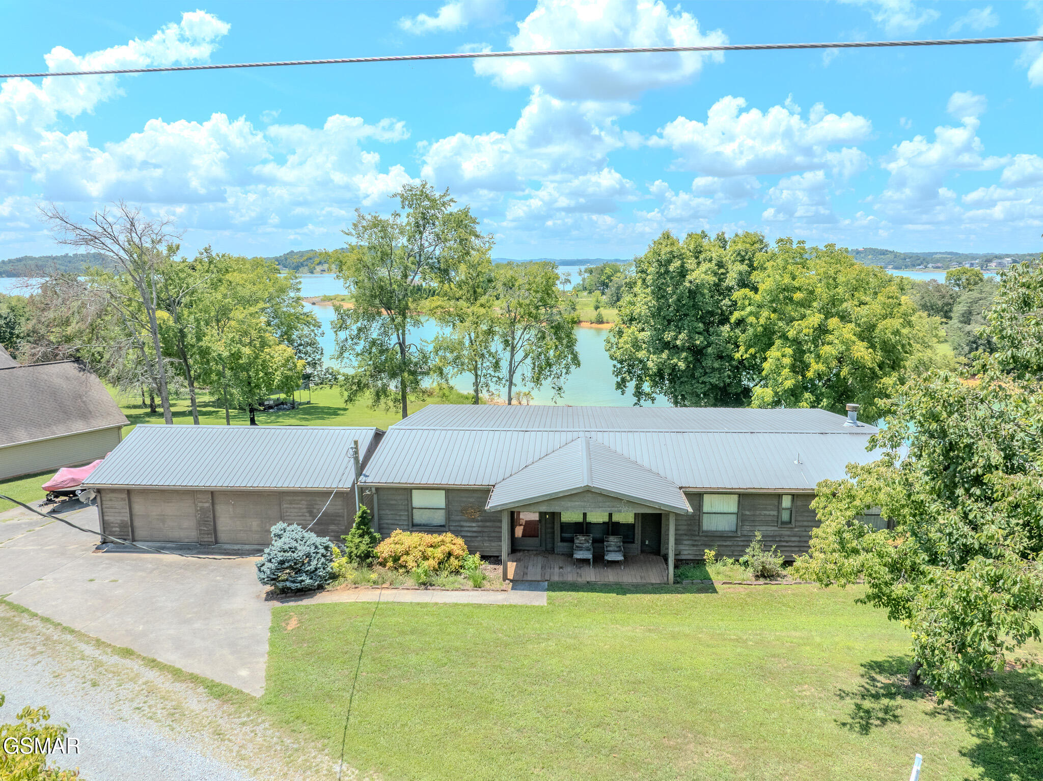 1369 Paradise Lane Dandridge TN 37725