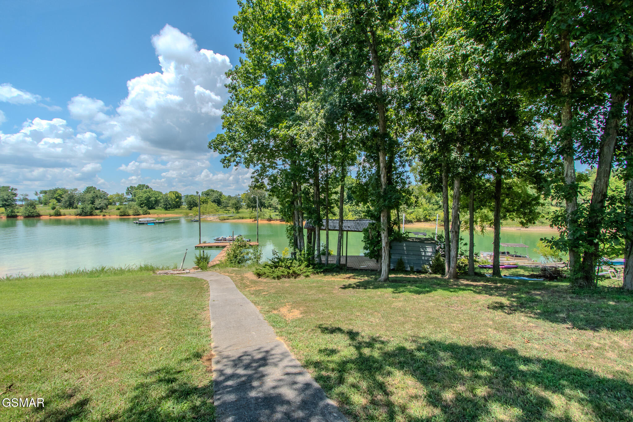 1369 Paradise Lane Dandridge TN 37725