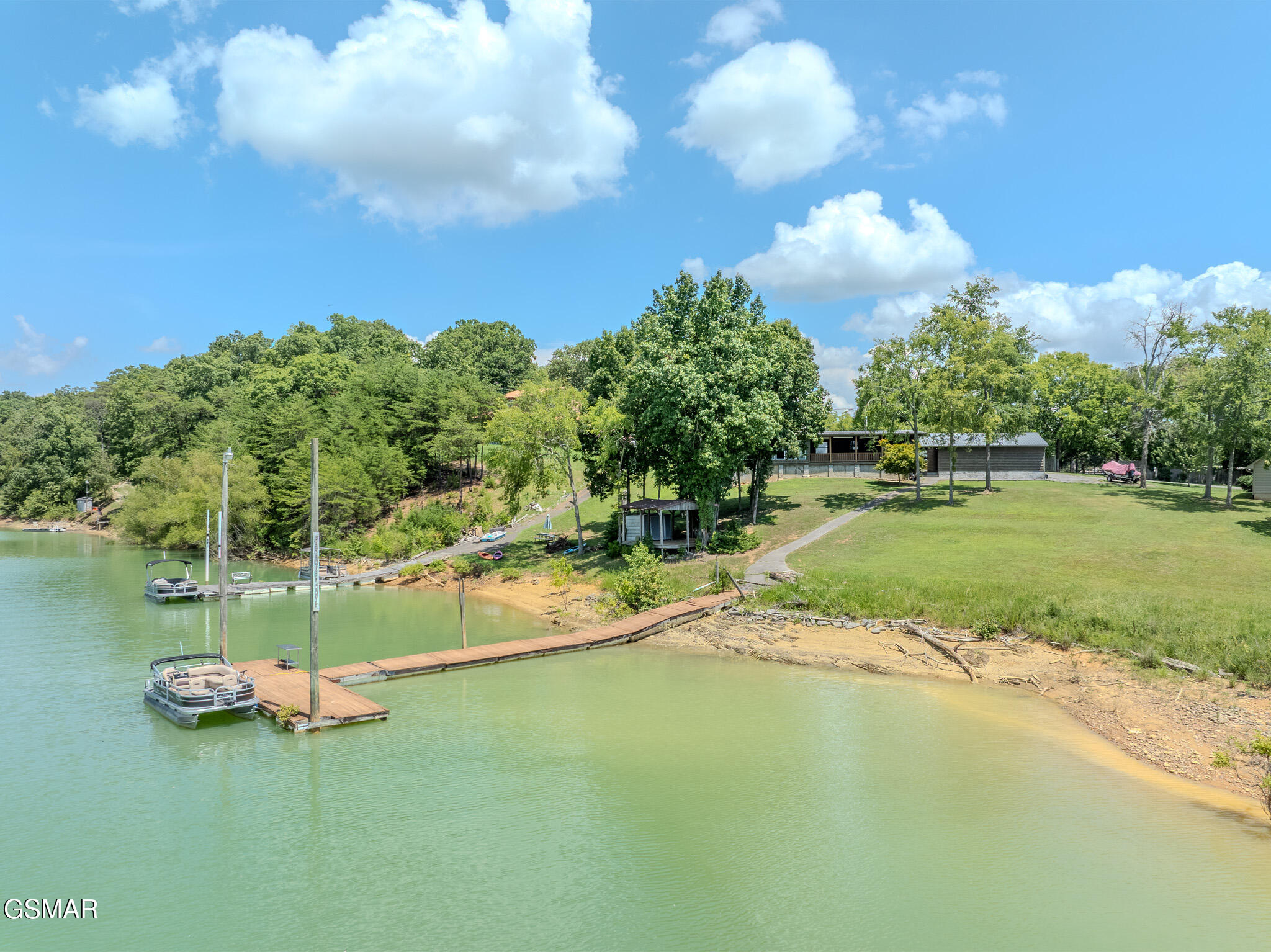1369 Paradise Lane Dandridge TN 37725