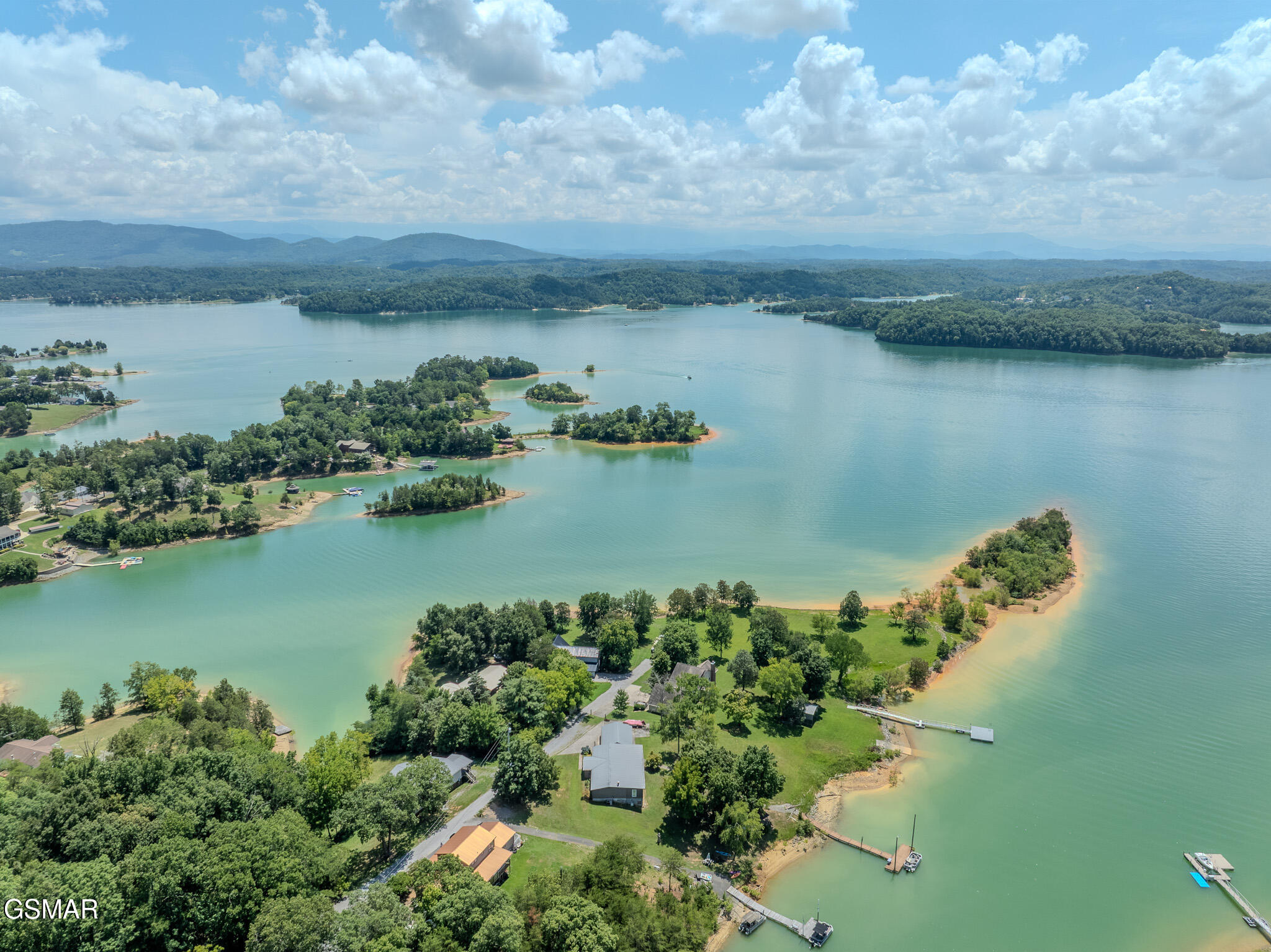 1369 Paradise Lane Dandridge TN 37725