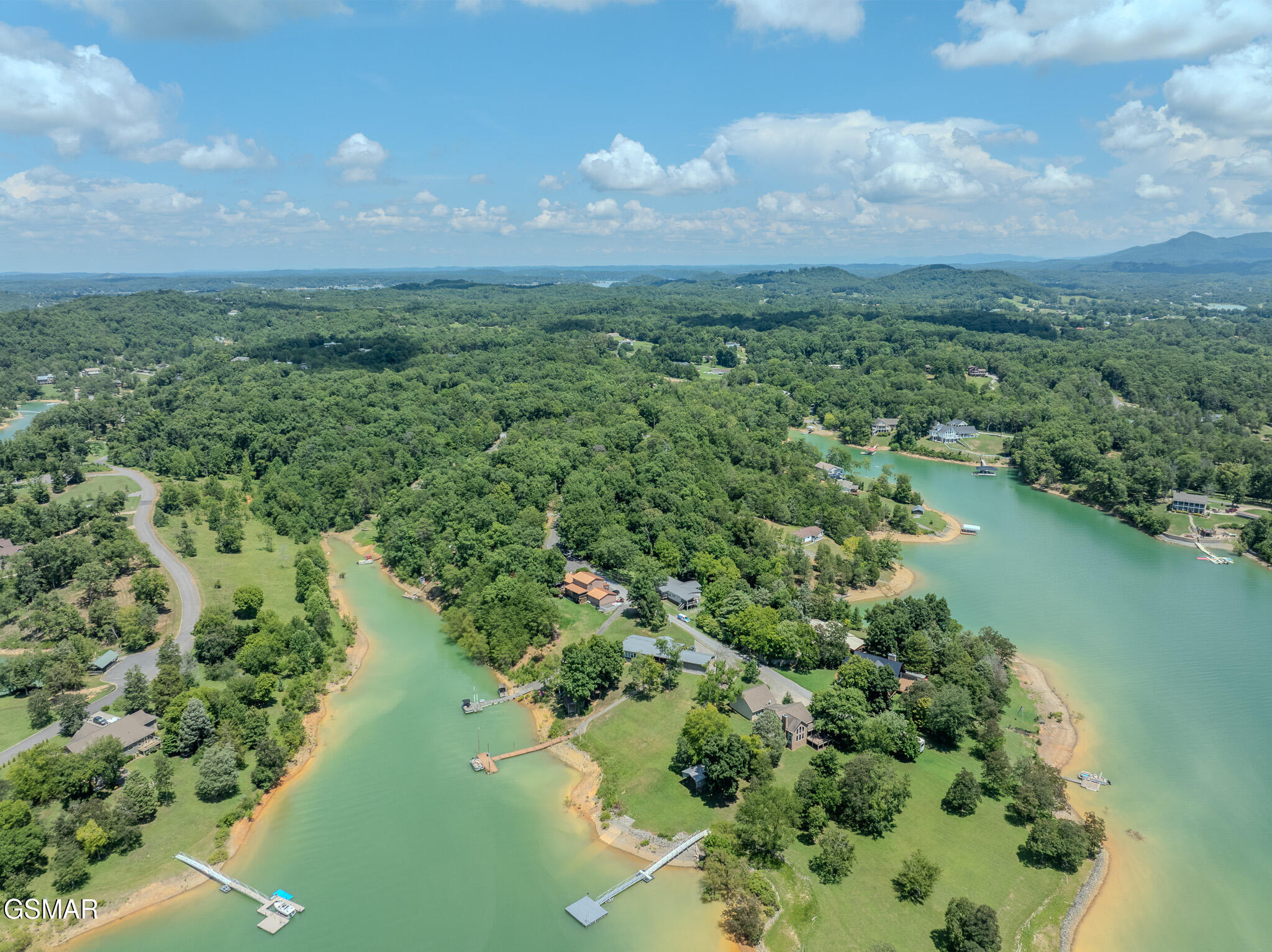 1369 Paradise Lane Dandridge TN 37725