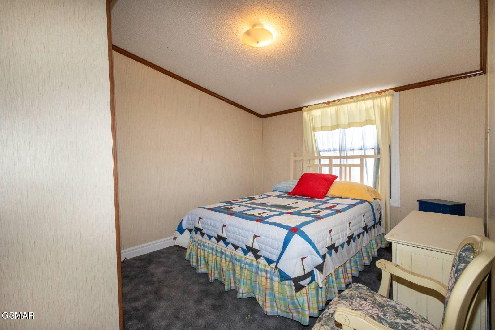 1369 Paradise Lane Dandridge TN 37725