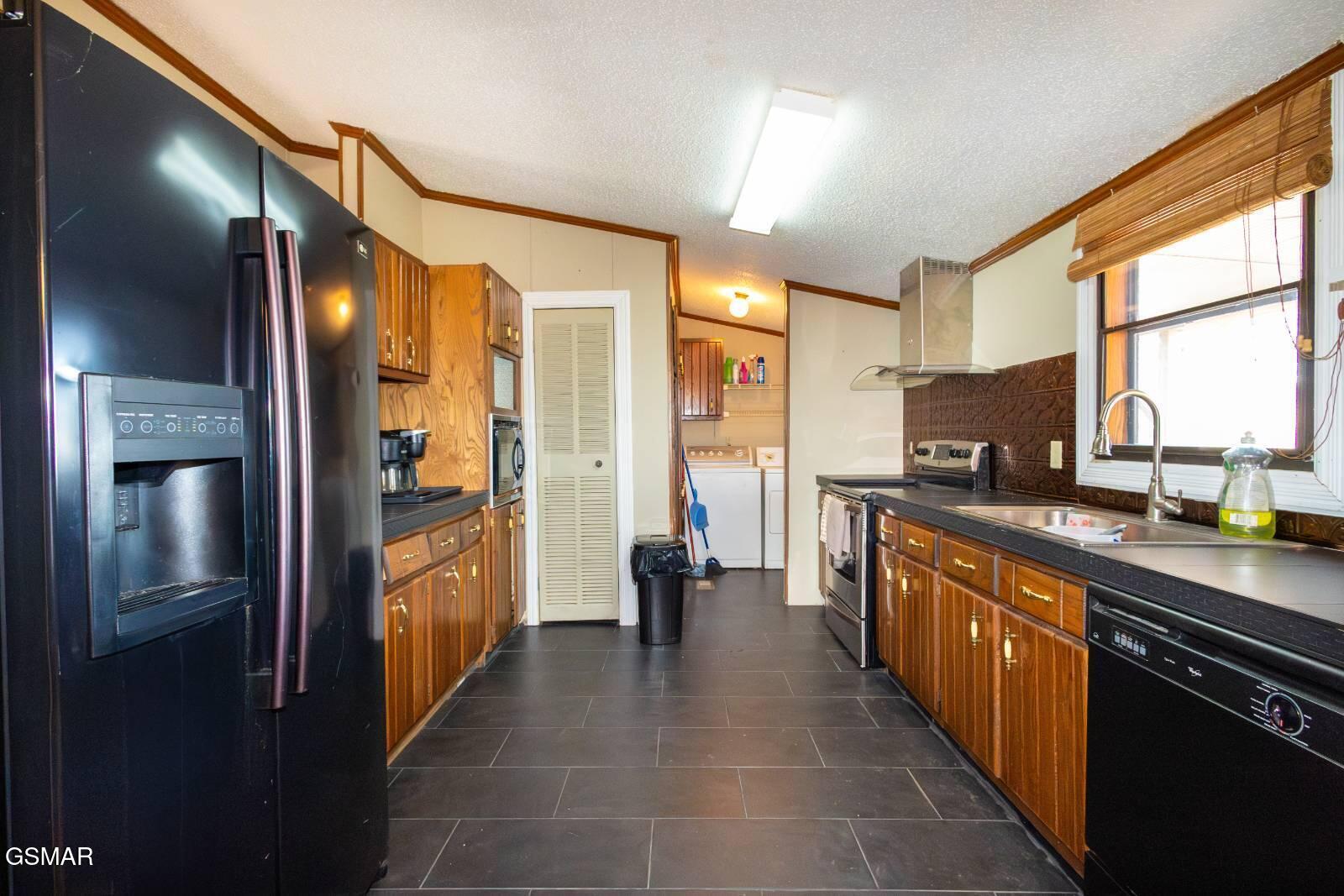 1369 Paradise Lane Dandridge TN 37725