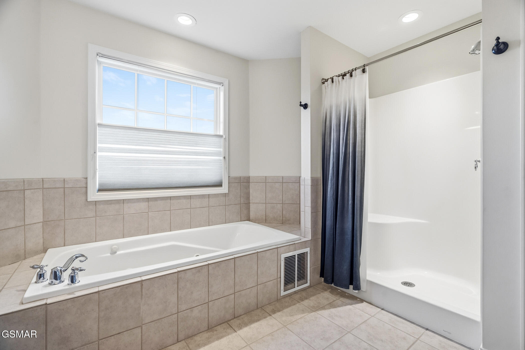 8342 Bay Garden Lane Knoxville TN 37938