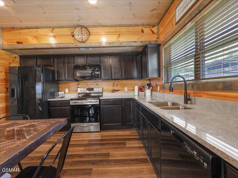 1654 Veterans Boulevard Sevierville TN 37862