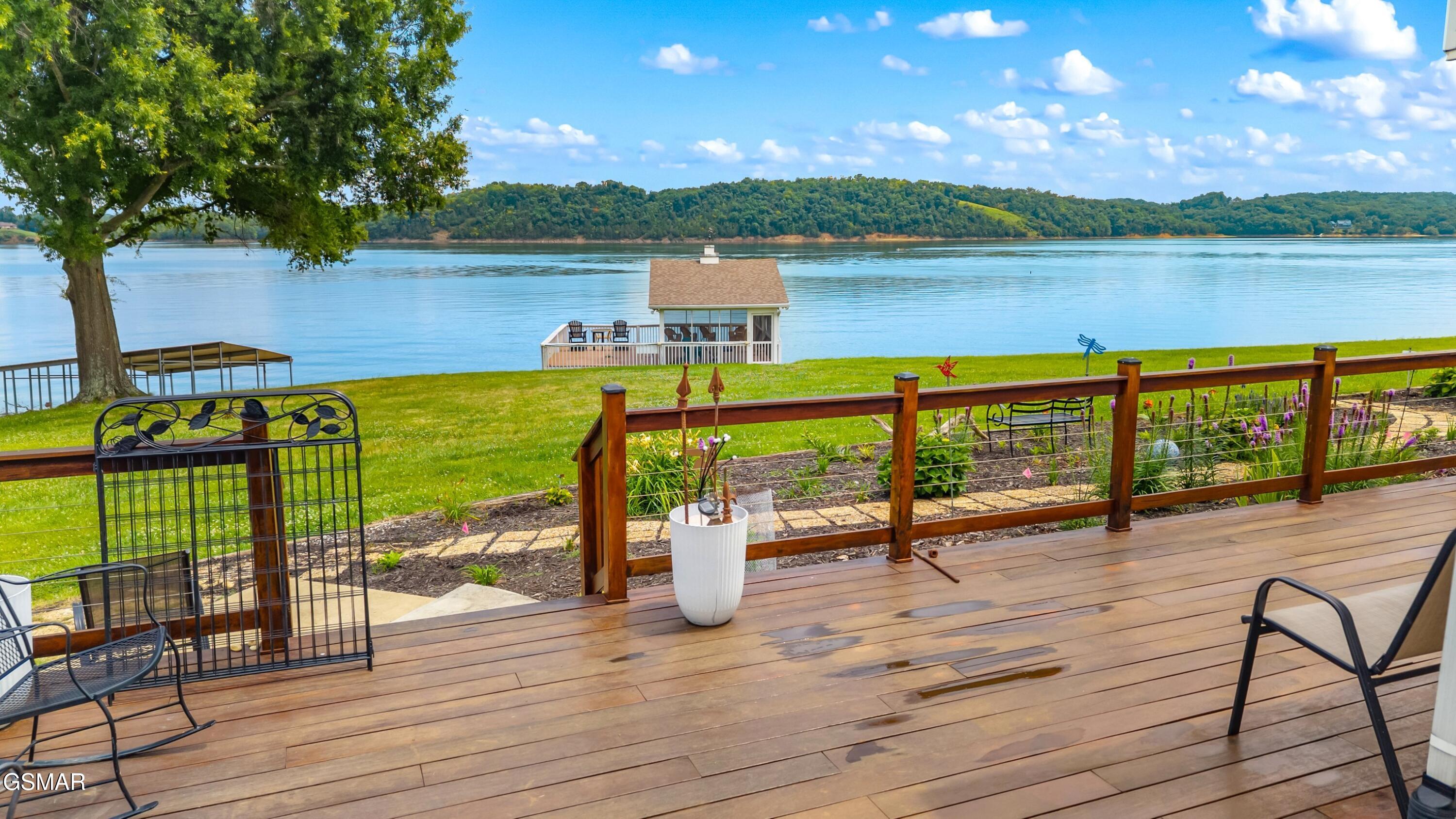 829 Tucker Place Way Dandridge TN 37725