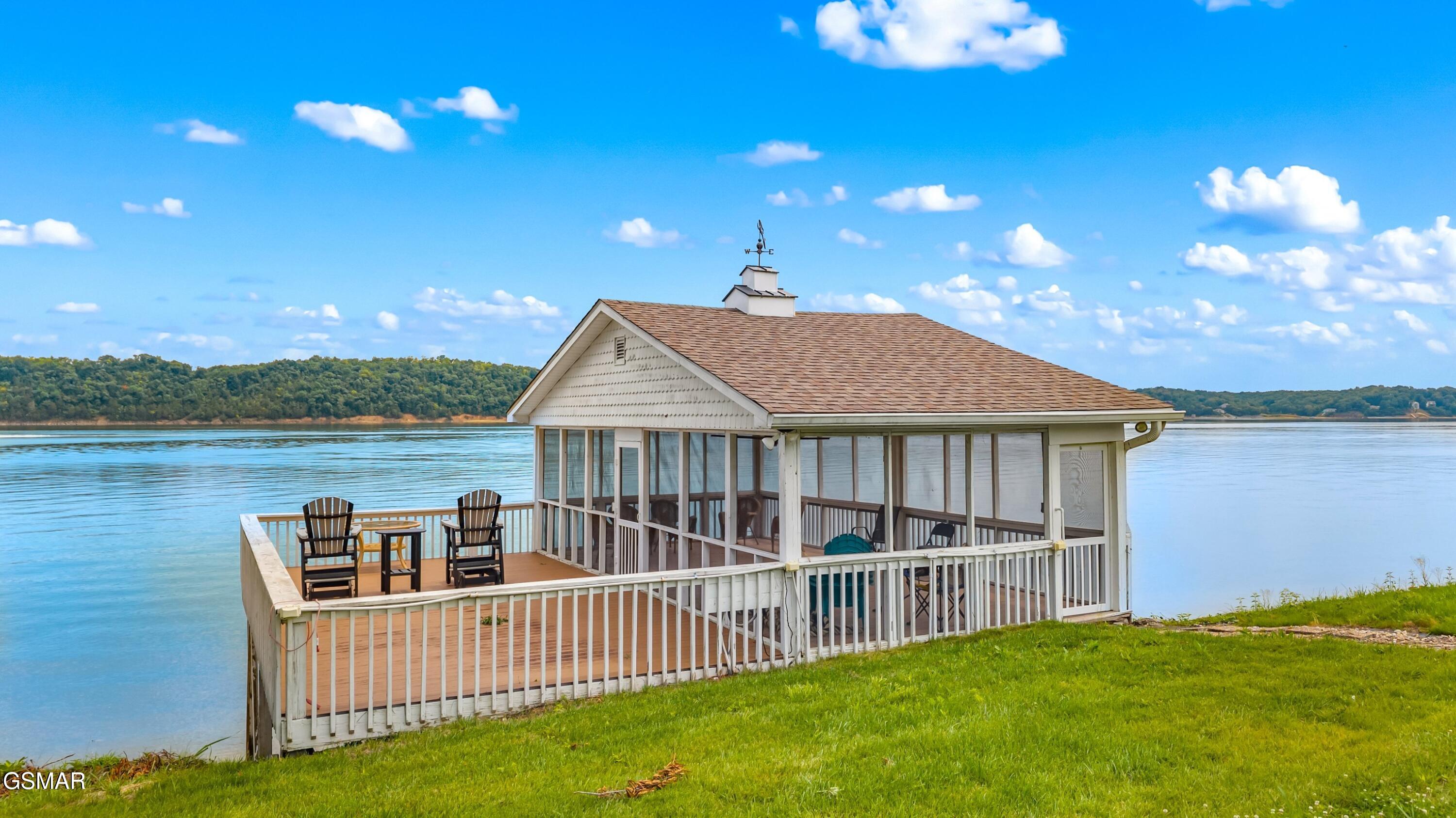 829 Tucker Place Way Dandridge TN 37725