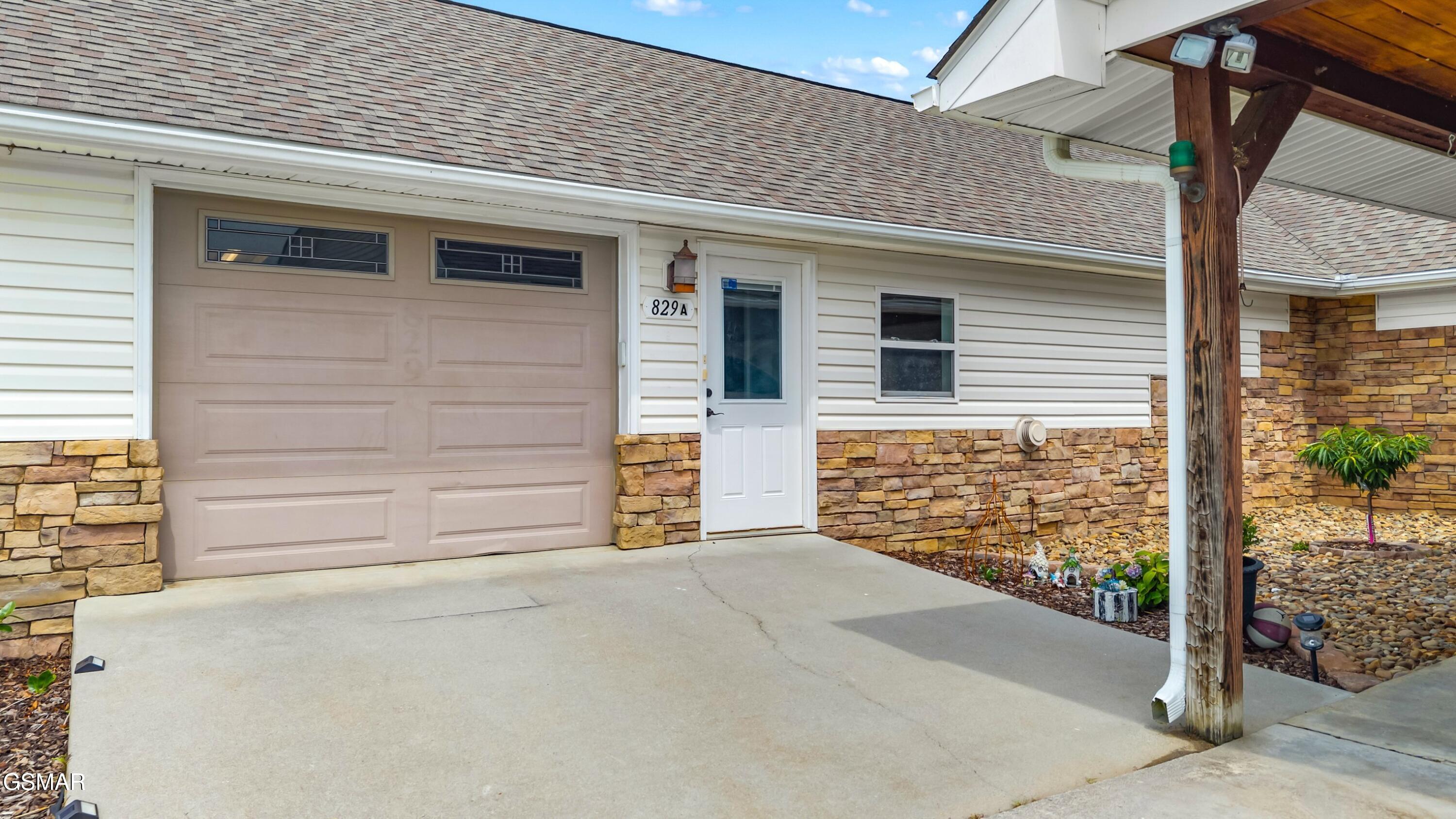 829 Tucker Place Way Dandridge TN 37725