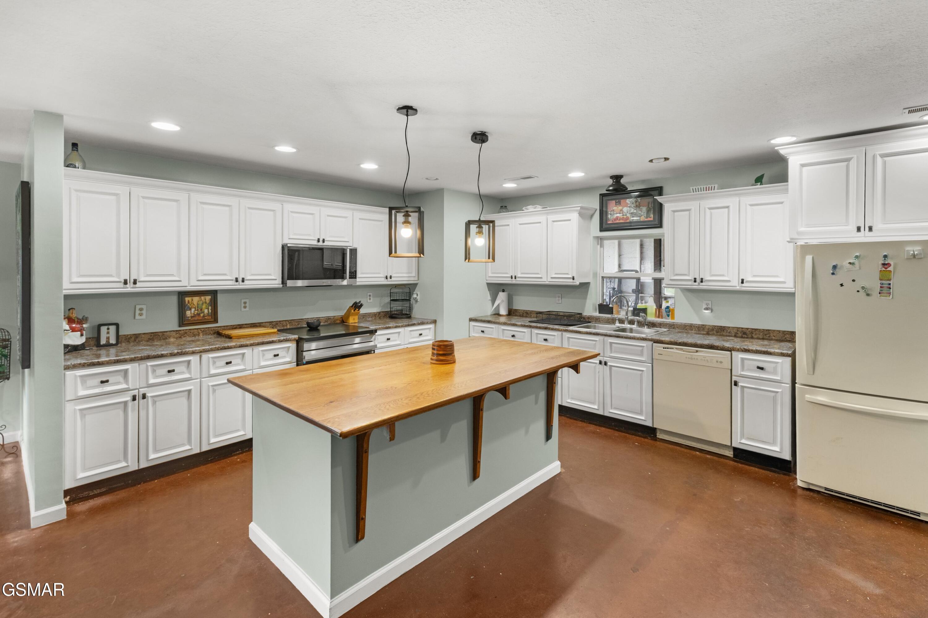 829 Tucker Place Way Dandridge TN 37725