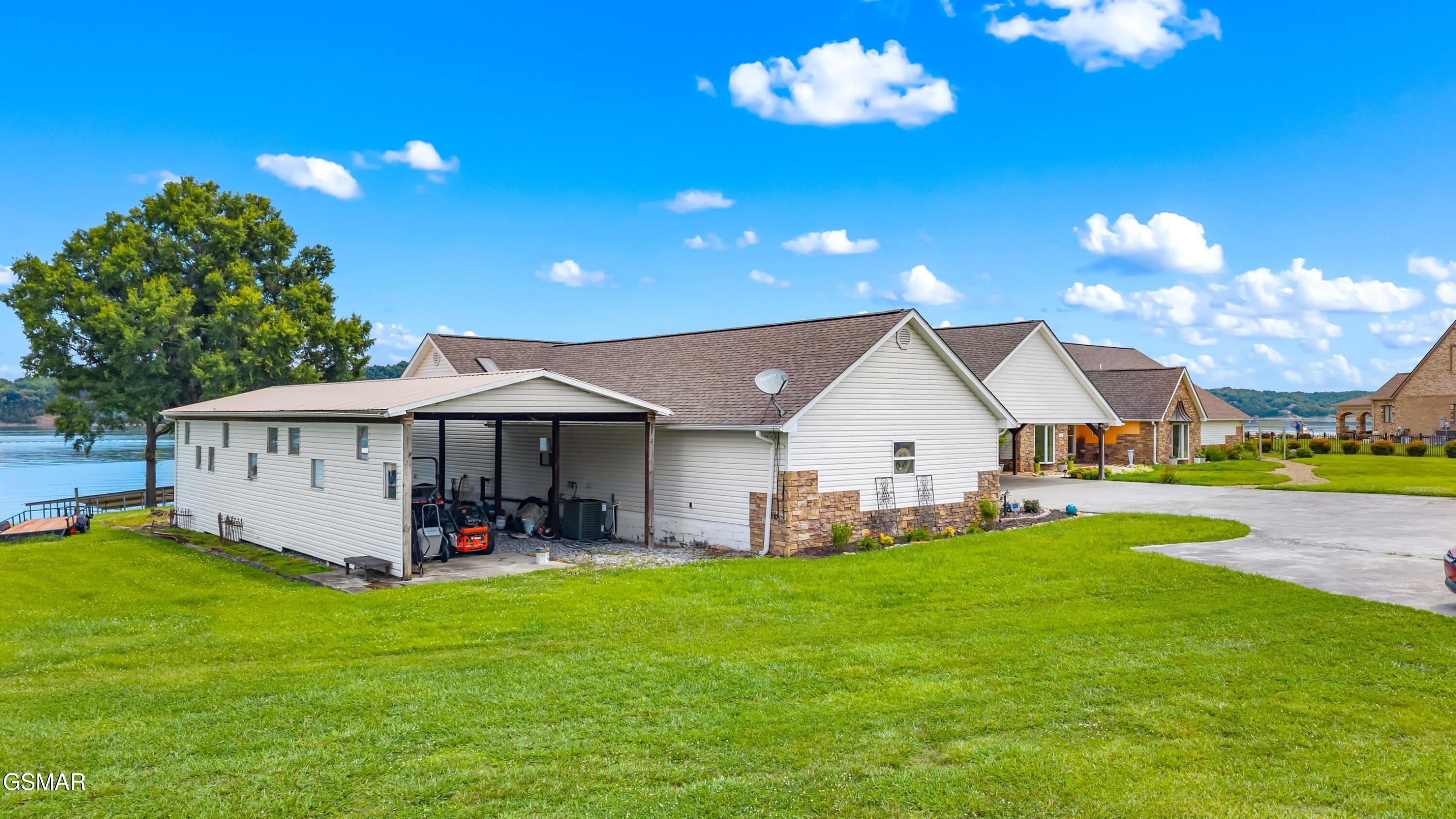 829 Tucker Place Way Dandridge TN 37725