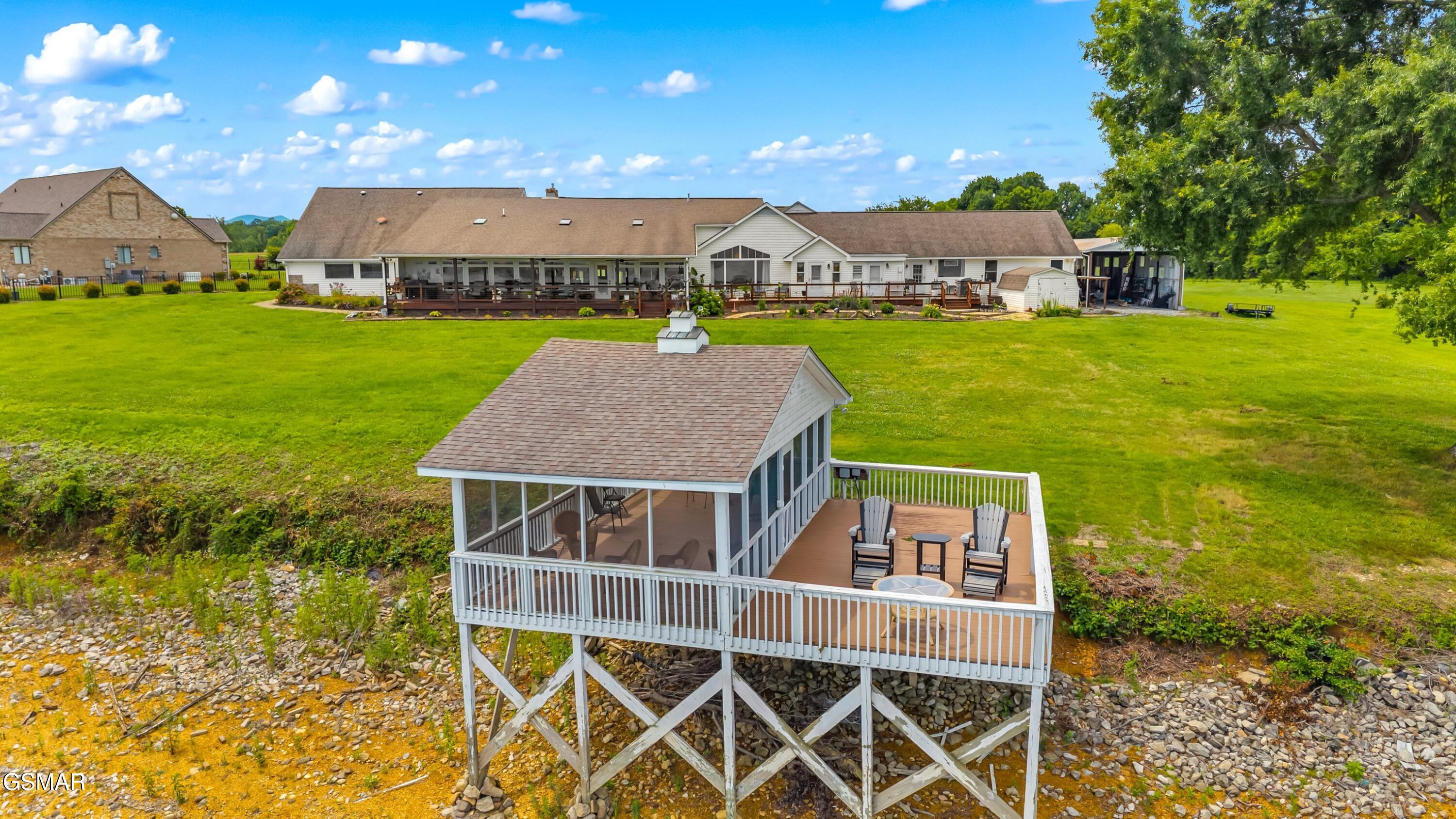 829 Tucker Place Way Dandridge TN 37725