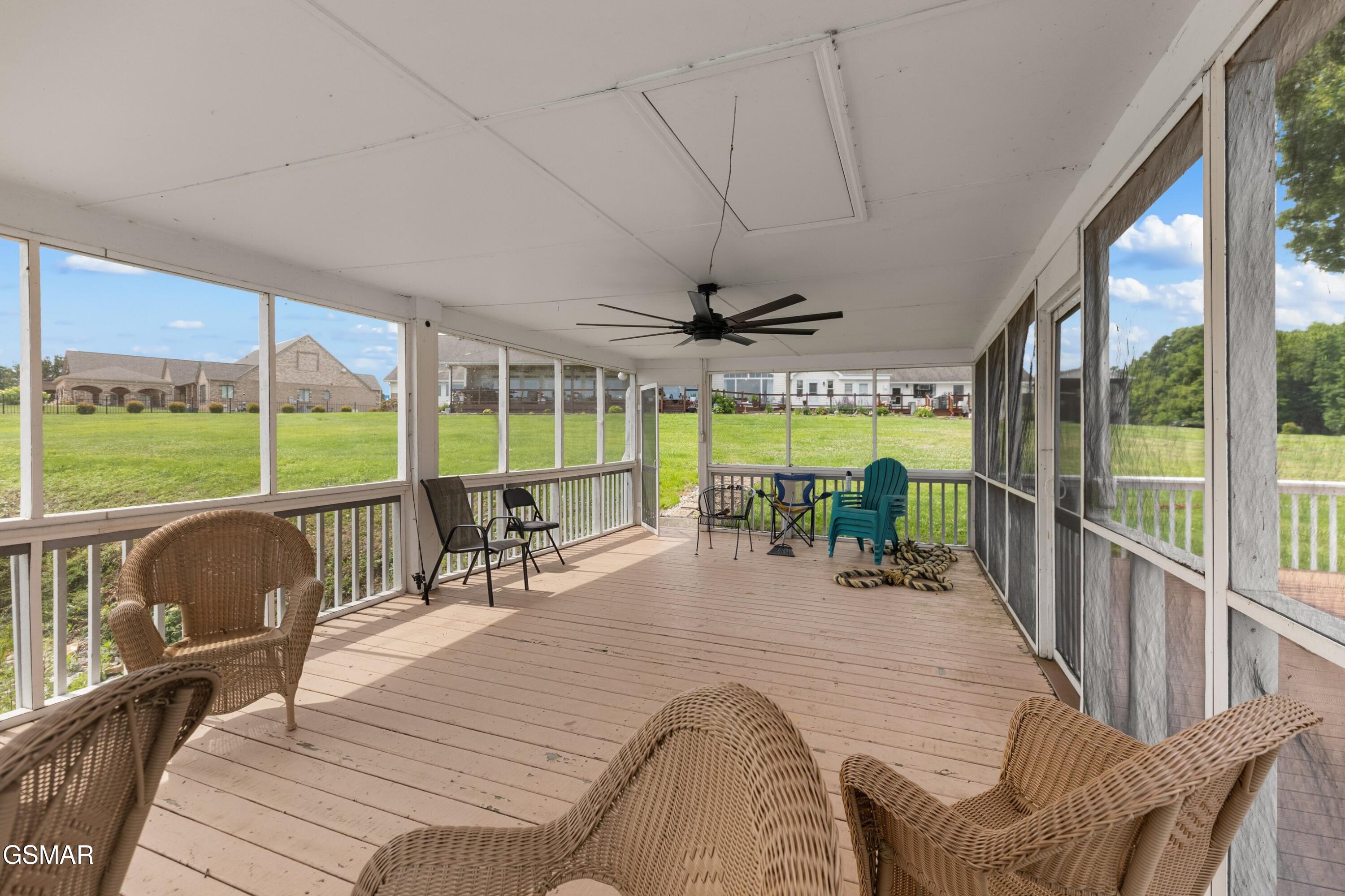829 Tucker Place Way Dandridge TN 37725