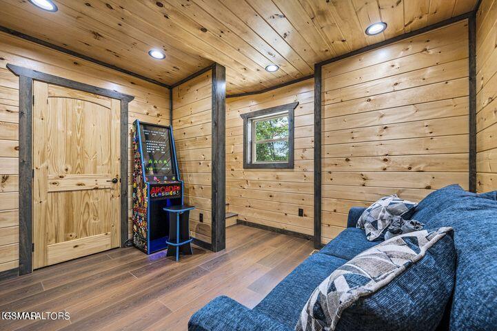 1868 Blue Tick Way Sevierville TN 37876
