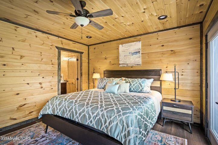 1868 Blue Tick Way Sevierville TN 37876
