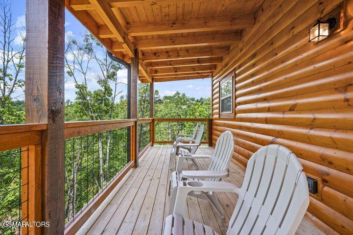 1868 Blue Tick Way Sevierville TN 37876