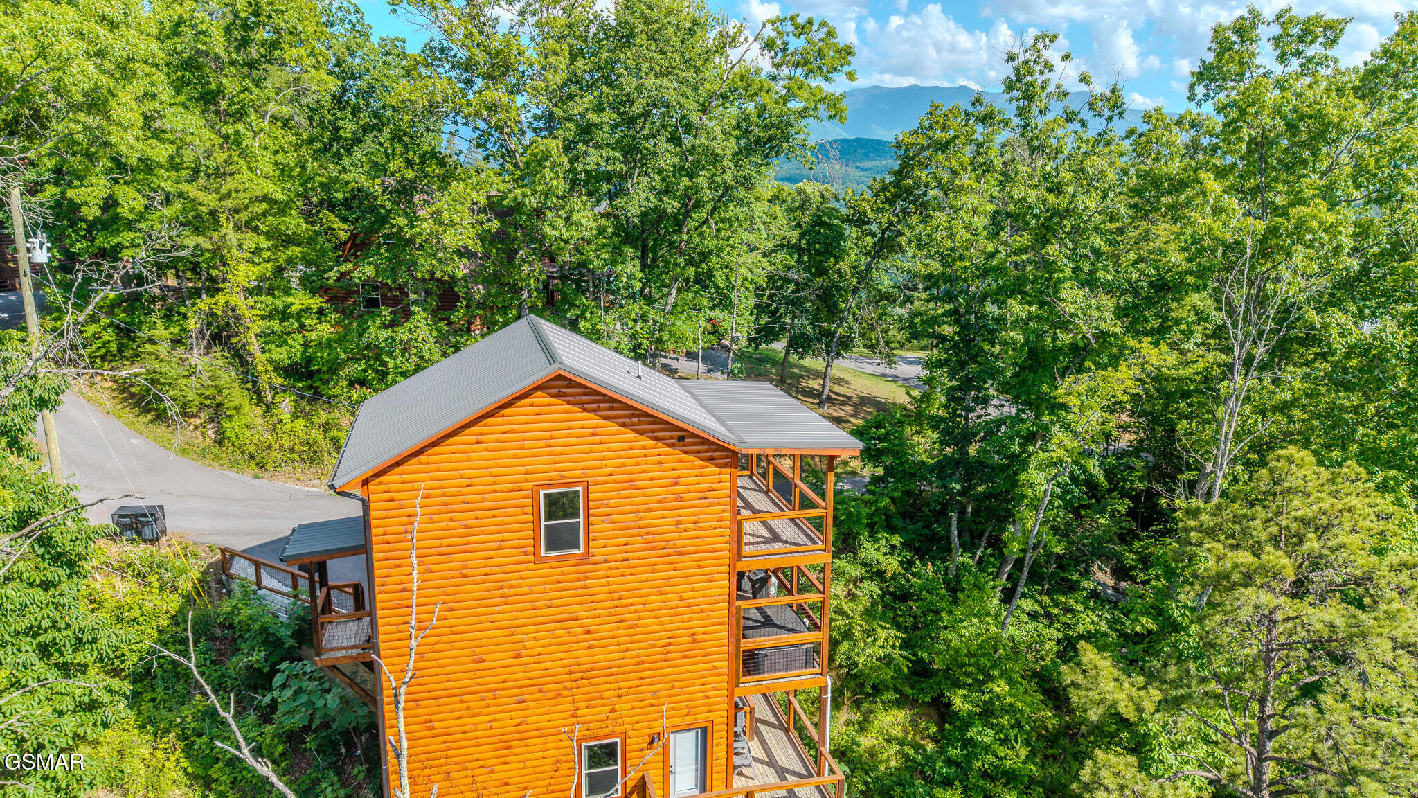 1868 Blue Tick Way Sevierville TN 37876
