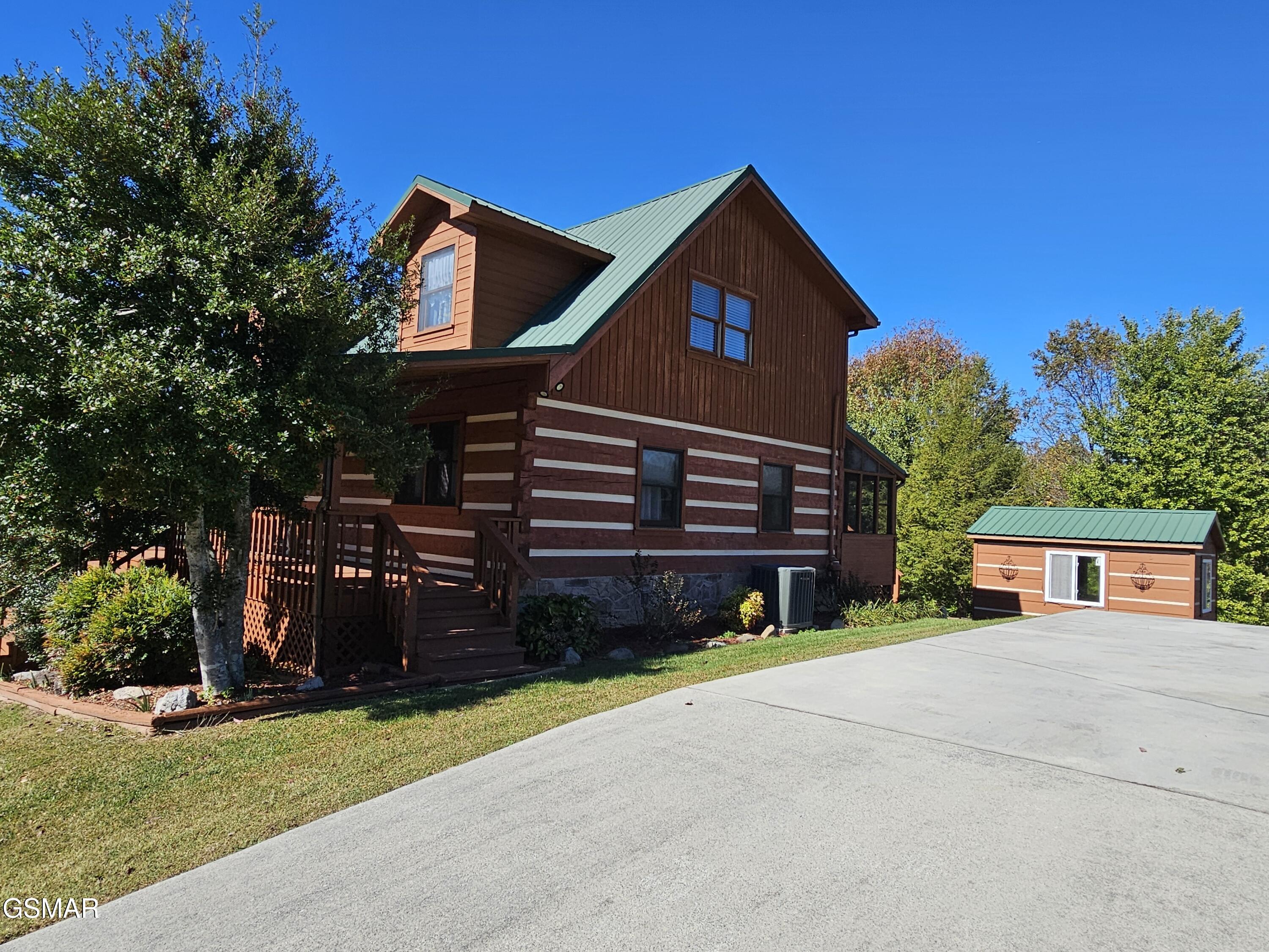 3634 Sugar Tree Drive Sevierville TN 37862