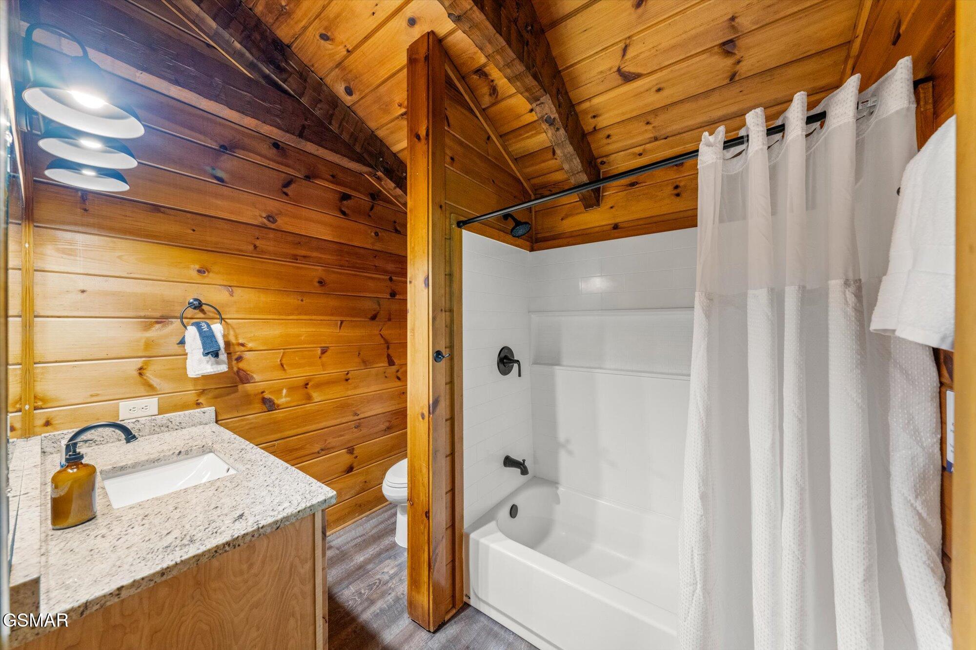 4372 Boogertown Road Sevierville TN 37876