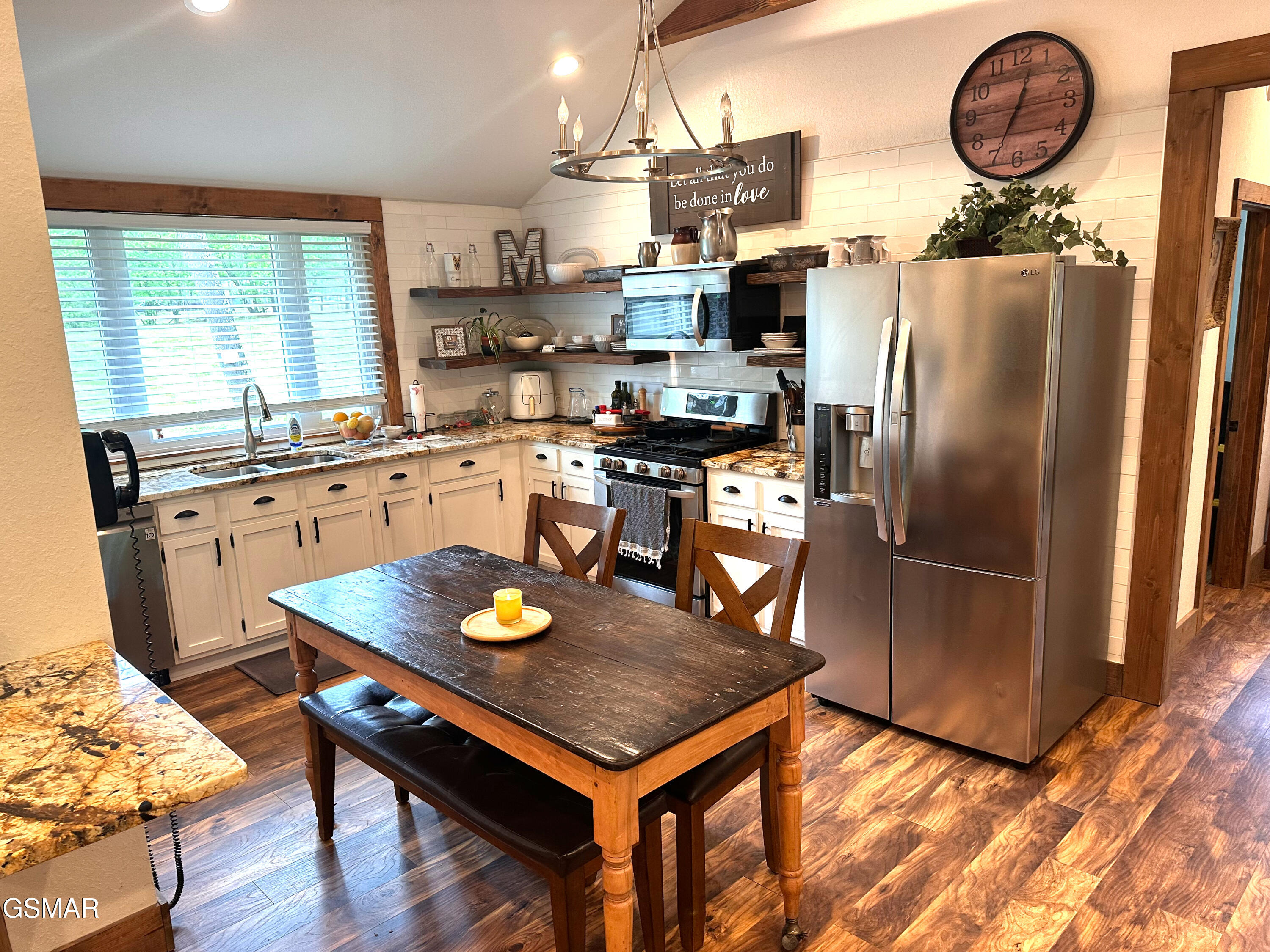 4445 Liberty Road Cosby TN 37722